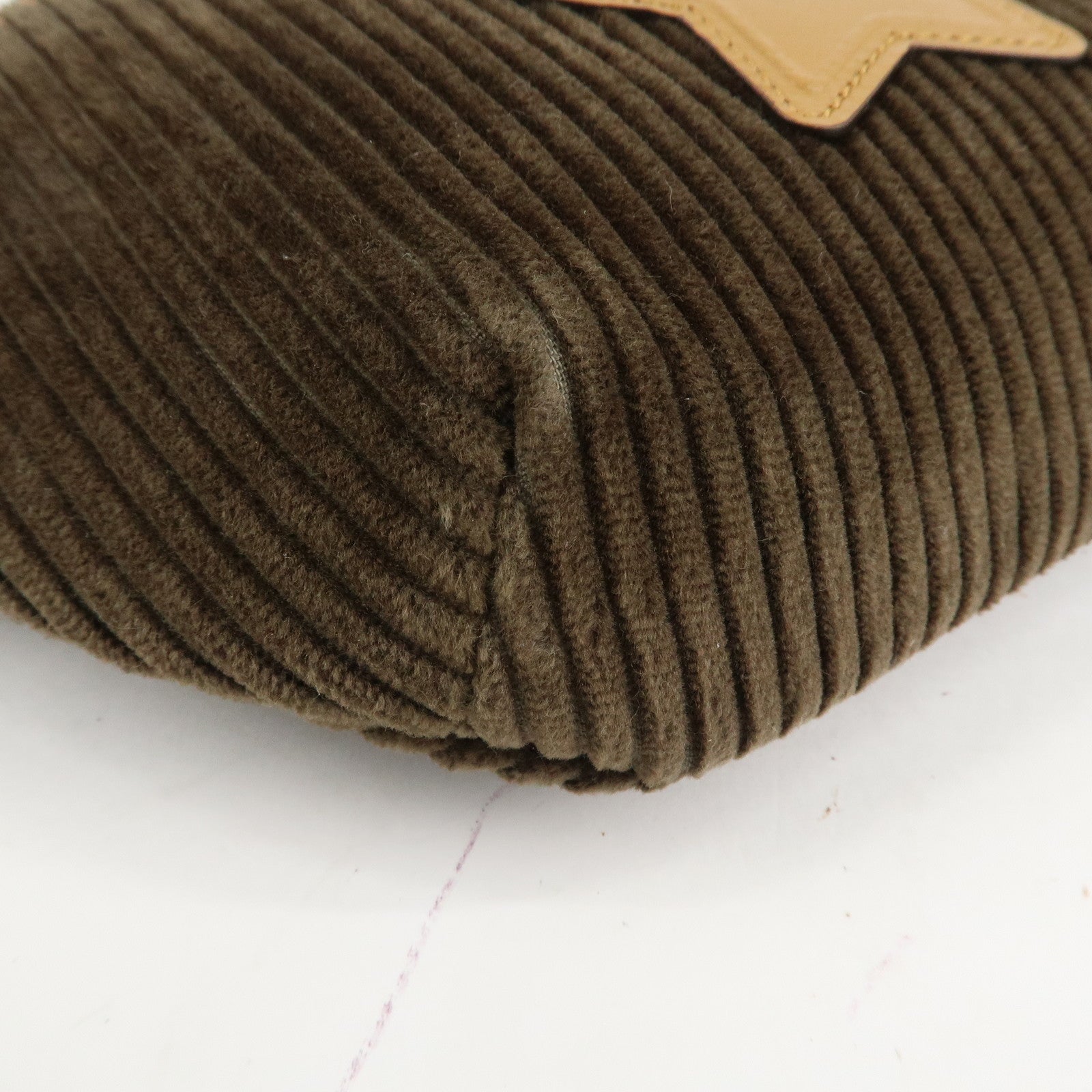 GUCCI Children's Corduroy Body Bag Waist Bag Brown Khaki 502095 Used