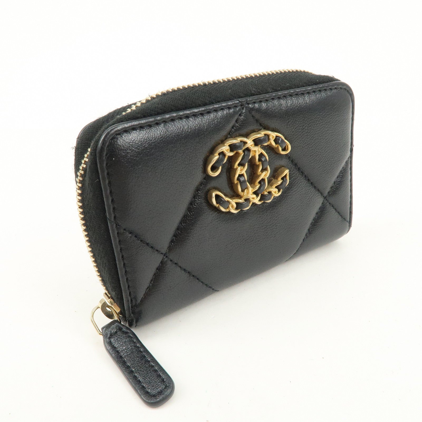 CHANEL COCO Mark Matelasse Lamb Skin Round Zippy Coin Purse AP0949 Used