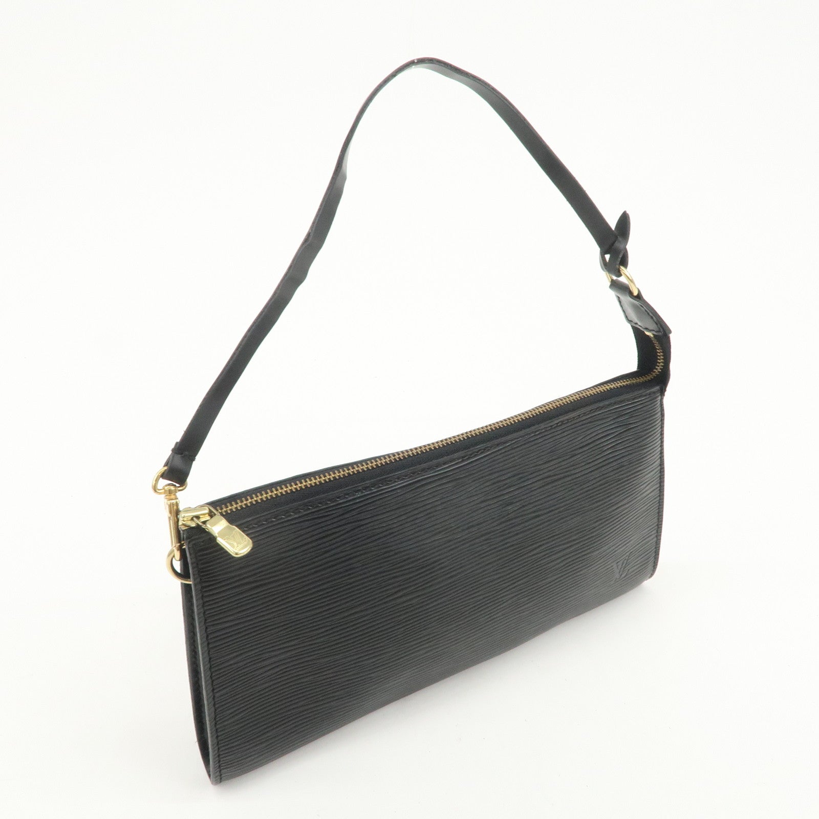 Louis Vuitton Epi Pochette Accessoires Hand Bag Noir M52942