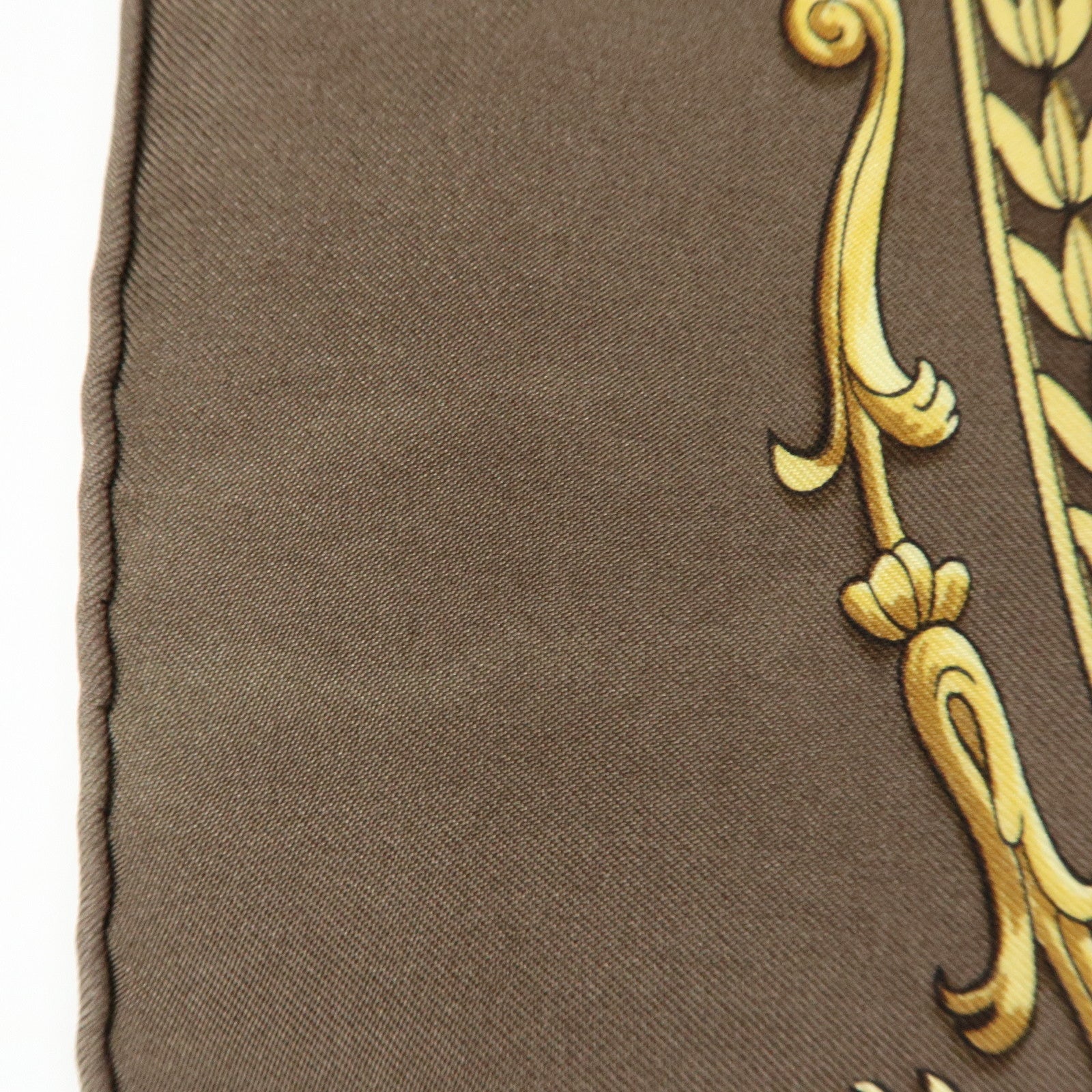 HERMES Carre 90 Silk 100% Scarf LA PROMENADE DE LONGCHAMPS