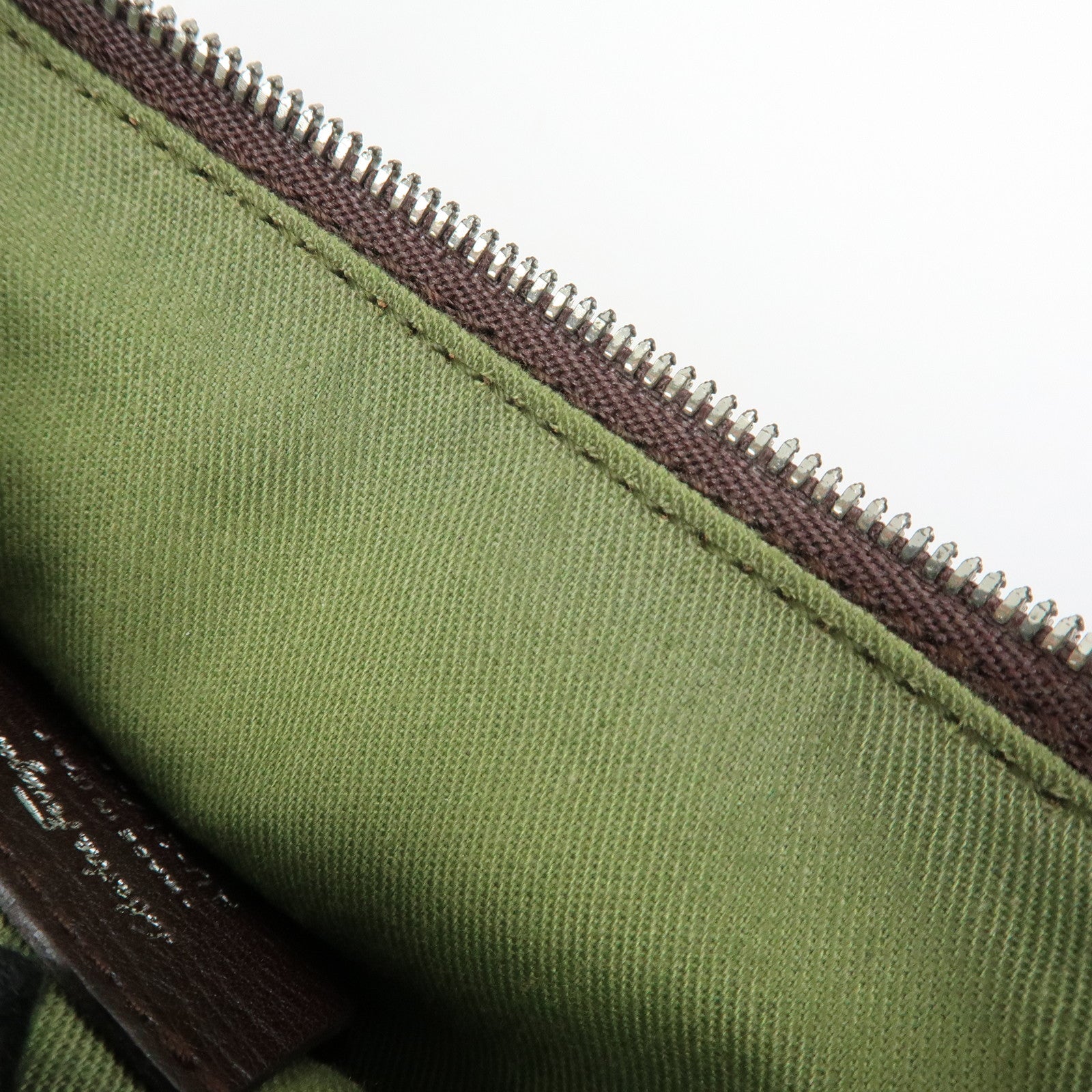 Ferragamo Ganchini Pile Leather Shoulder Bag Hand Bag Brown