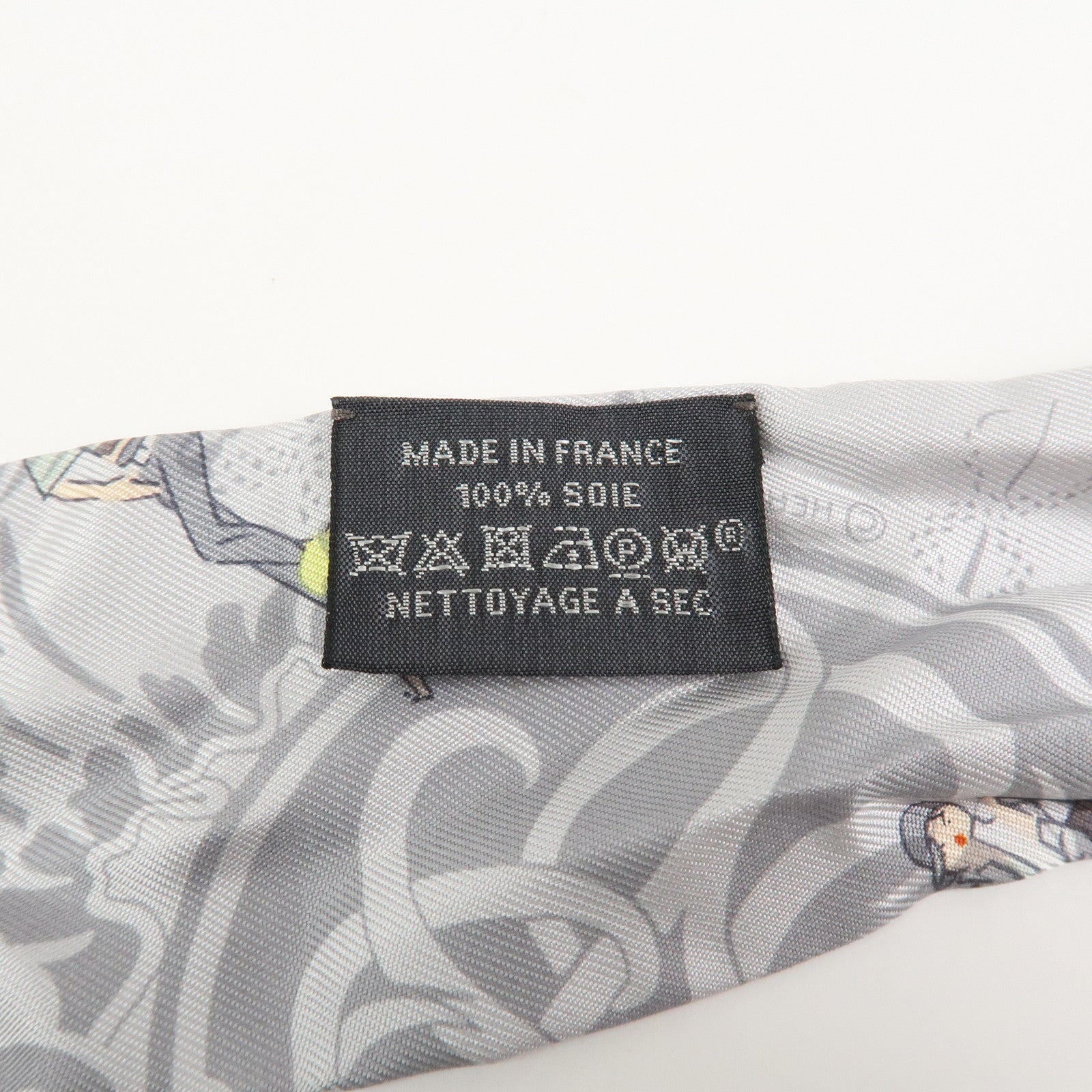 HERMES Twilly Silk 100% Ex-Libris Les Parisiennes Scarf Gray