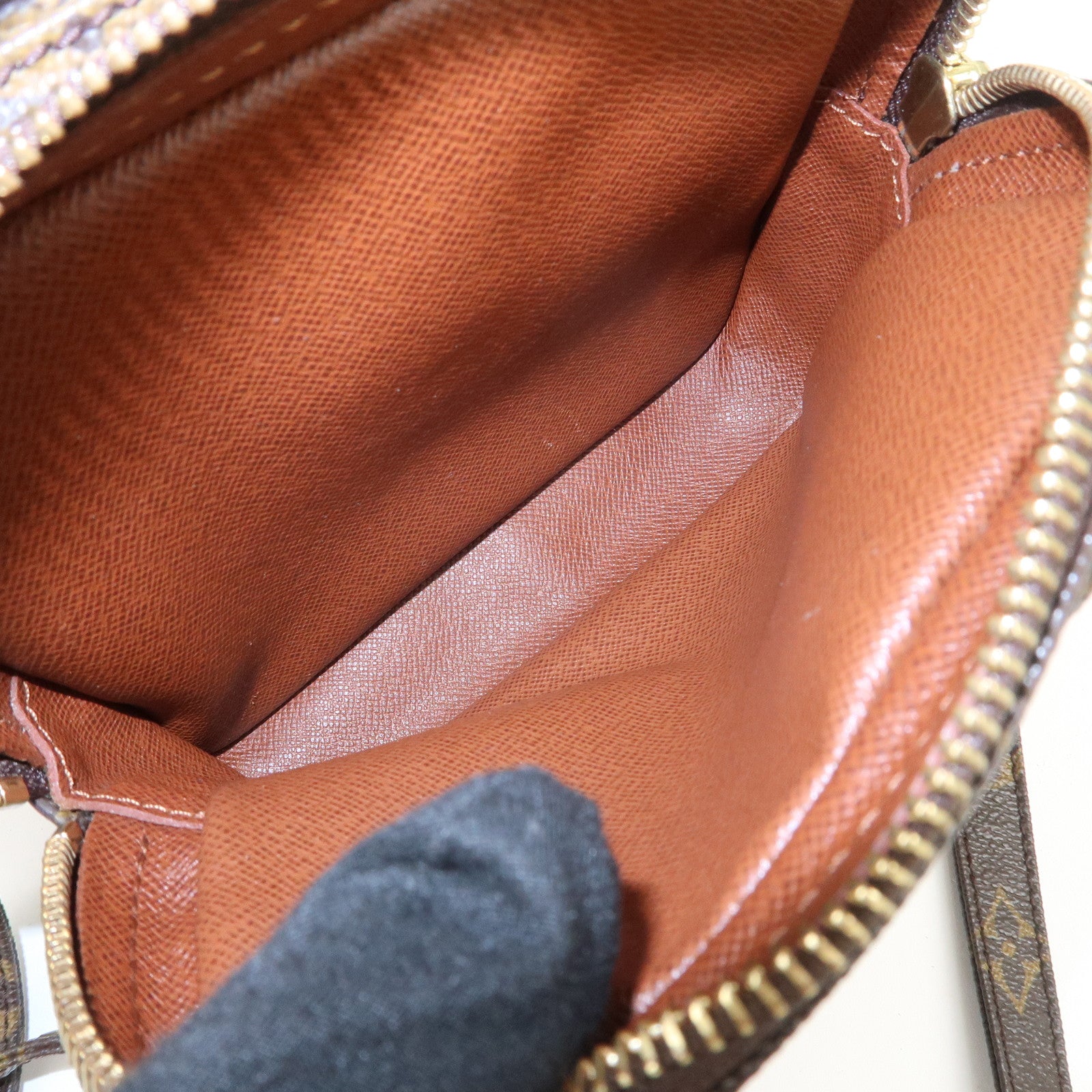 Louis Vuitton Monogram Amazone Shoulder Bag Crossbody Bag M45236