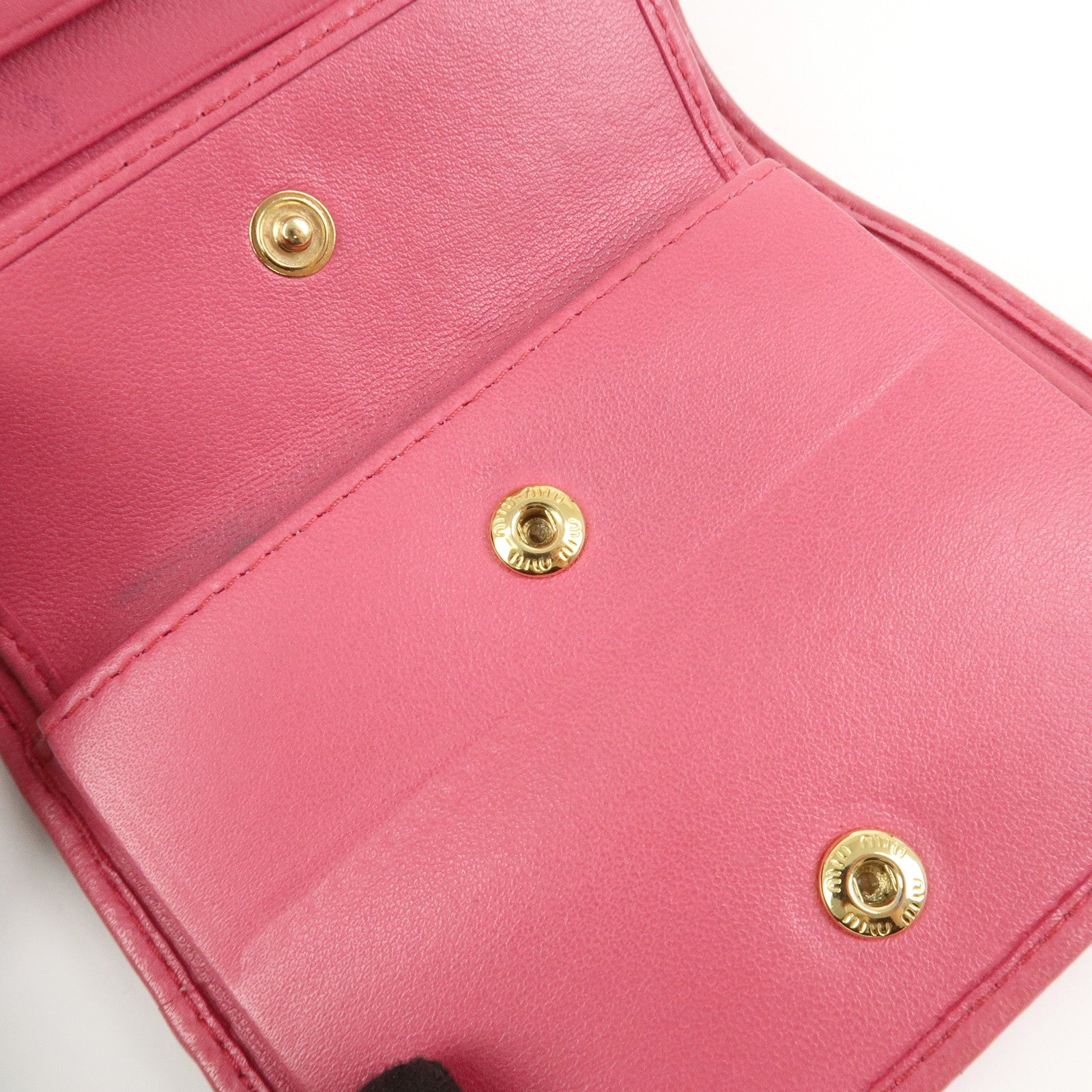 MIU MIU Matelasse Nappa Leather Compact Wallet Pink 5MV204
