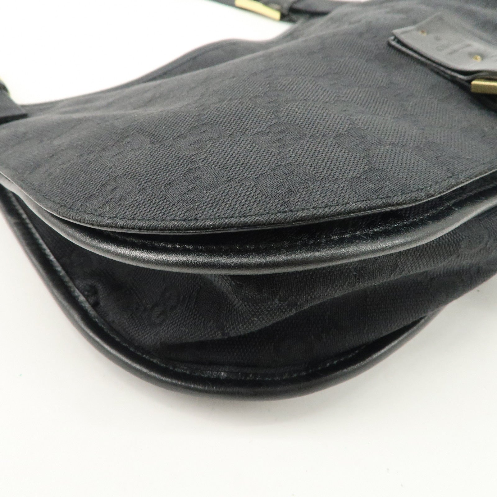 GUCCI GG Canvas Leather Shoulder Bag Hand Bag Black 90665 Used