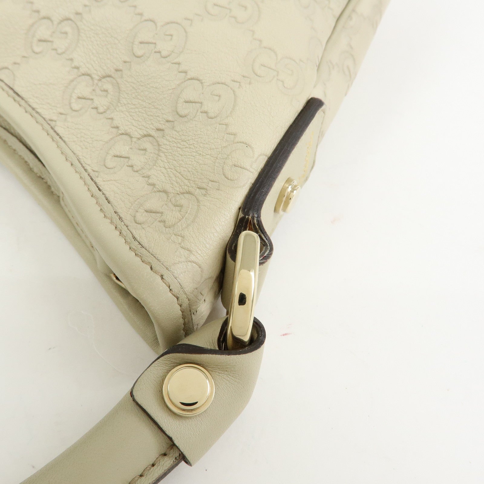 GUCCI Abbey Guccissima Leather Shoulder Bag Hand Bag White 130737