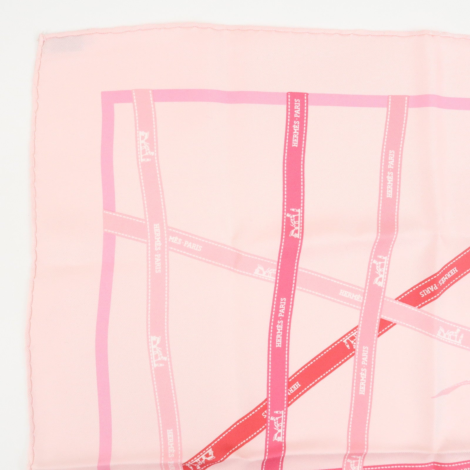 HERMES Carre 45 Silk 100% Scarf Bolduc au Carre Pink