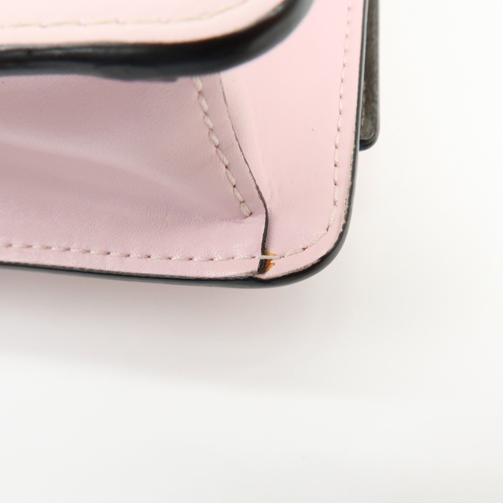 FENDI Leather Studs Chain Wallet Shoulder Bag Pink 8M0346