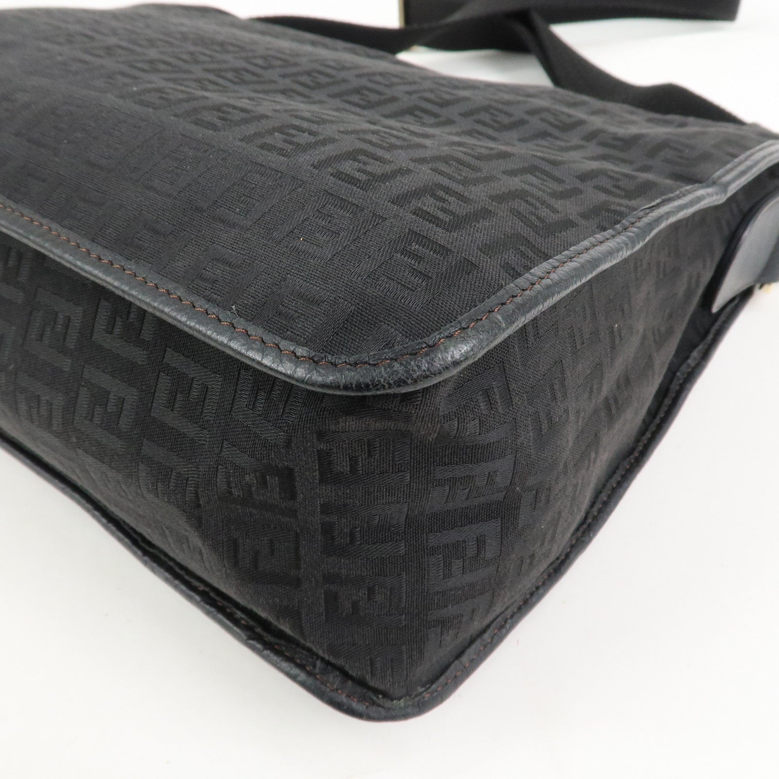 FENDI Zucchino Canvas Leather Shoulder Crossbody Bag Black 8BT090