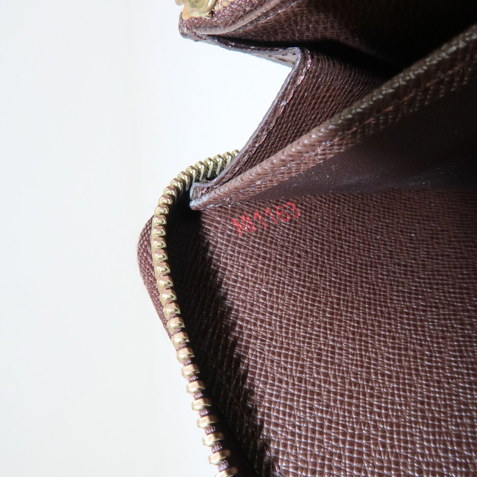 Louis Vuitton Damier Canvas Zippy Wallet Old Style Brown N60015
