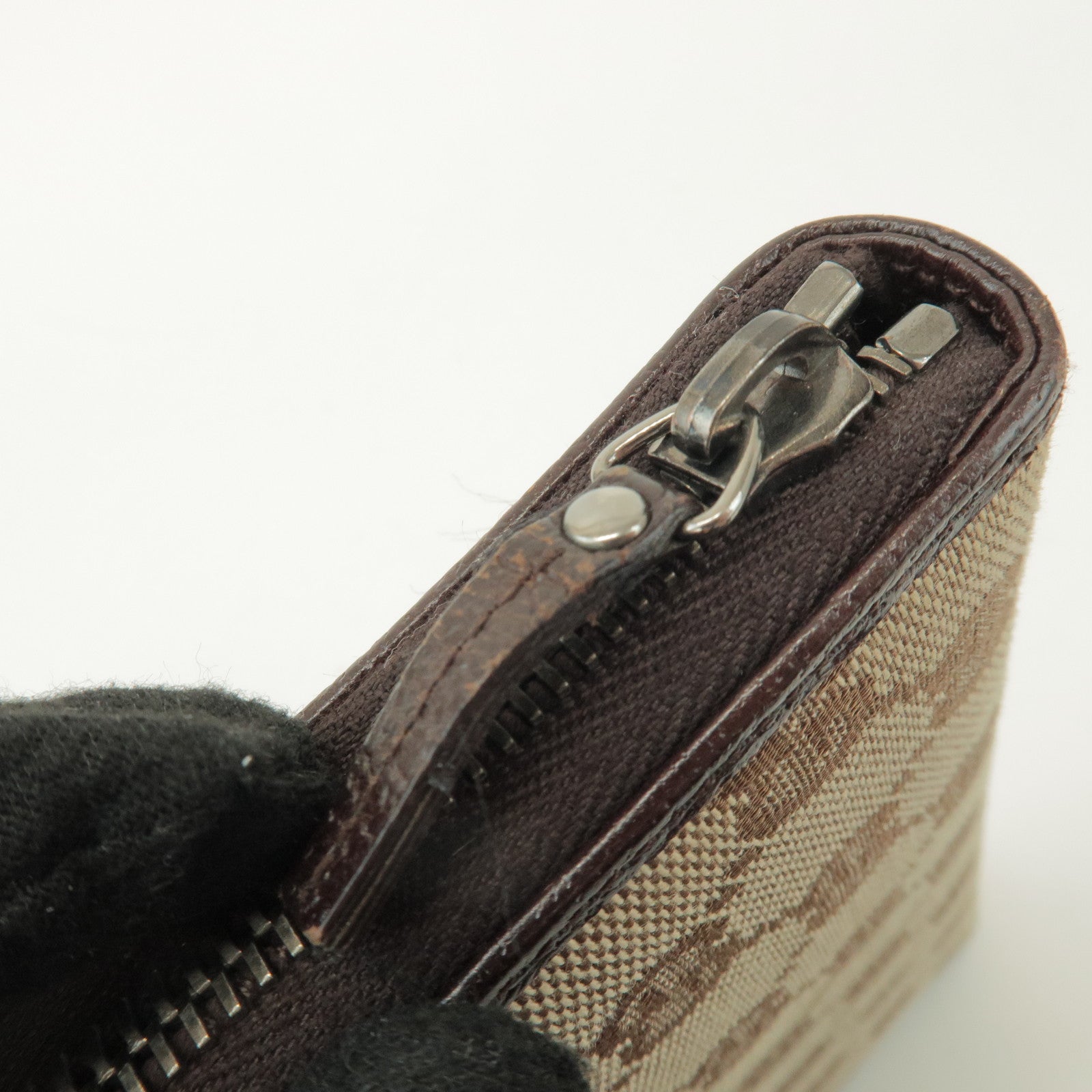 GUCCI GG Canvas Leather Round Zippy Long Wallet Beige Brown 112724