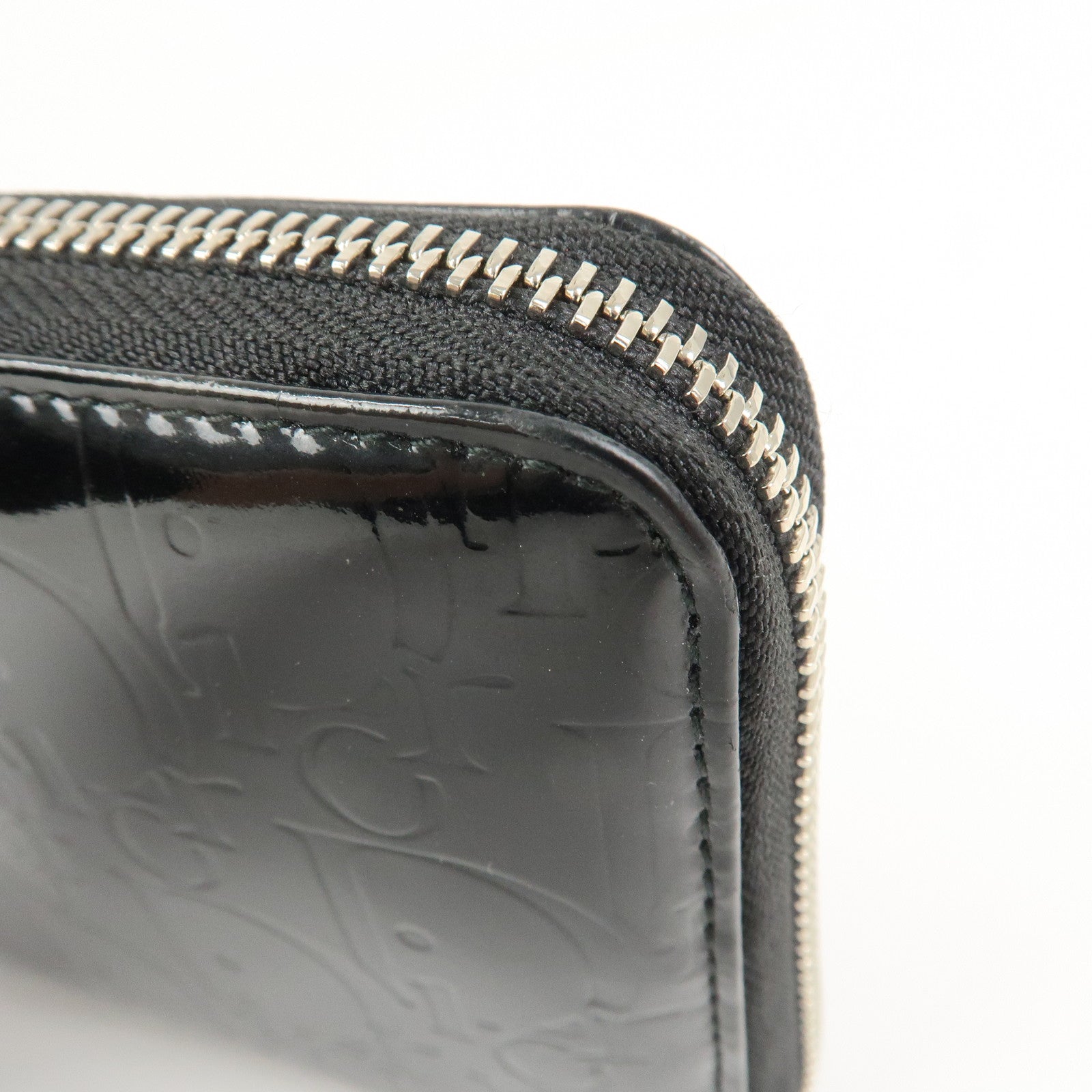 Christian Dior Trotter Patent Leather Round Zippy Long Wallet Black
