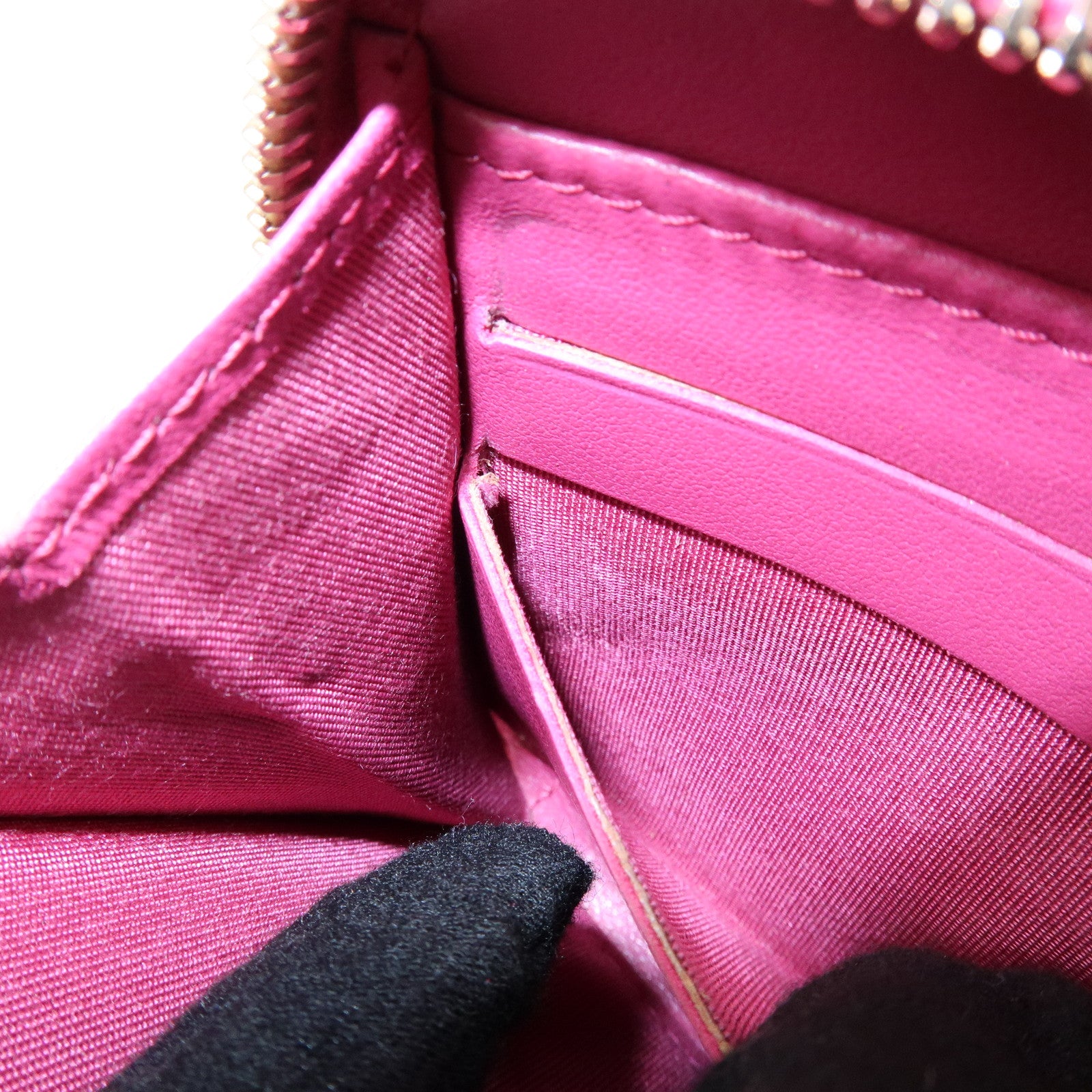 CHANEL Camellia No.5 COCO Mark Calf Leather Zippy Long Wallet Pink