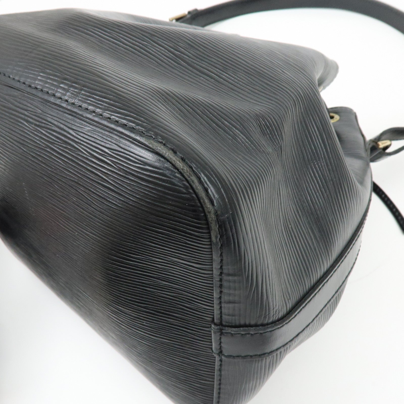 Louis Vuitton Epi Petit Noe Shoulder Bag Noir Black M59012