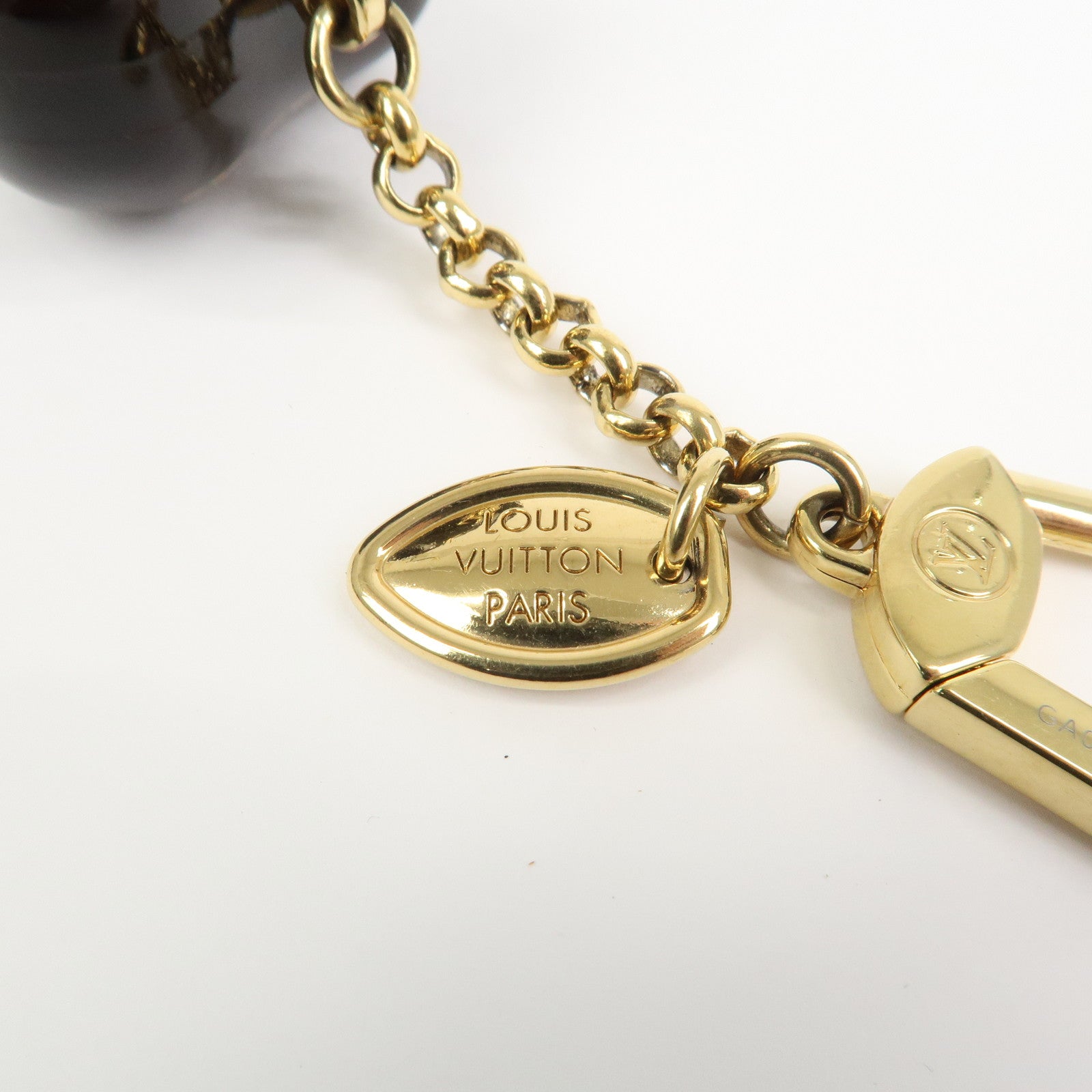 Louis Vuitton Porte Cles Pomme Plastic Metal Key Holder M66494