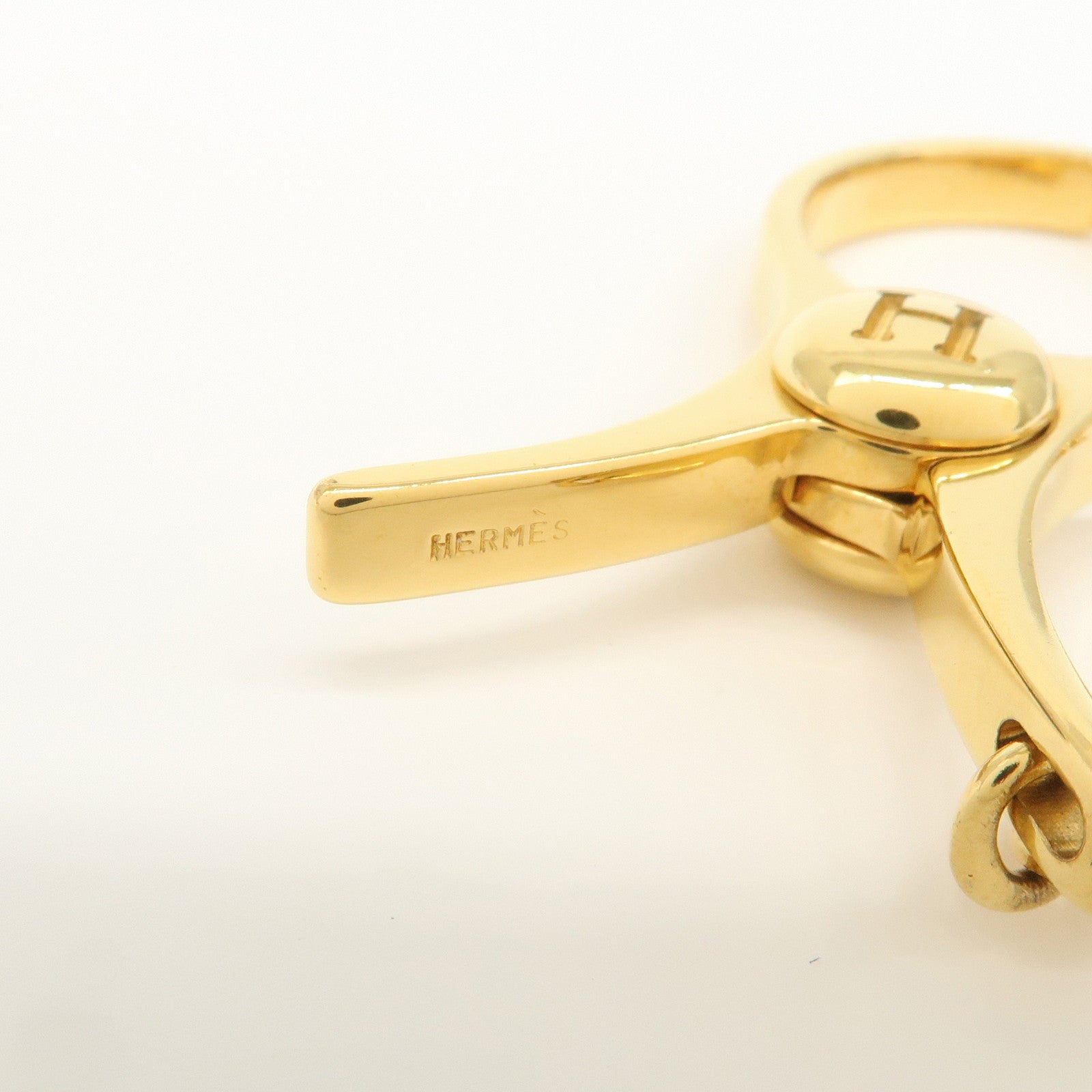 HERMES Metal H Logo Filou Glove Clip Glove Holder Gold