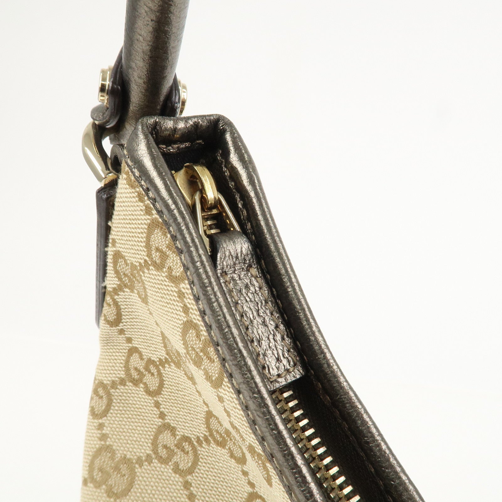 GUCCI Abbey Canvas Leather Shoulder Bag Beige Silver Gray 130737