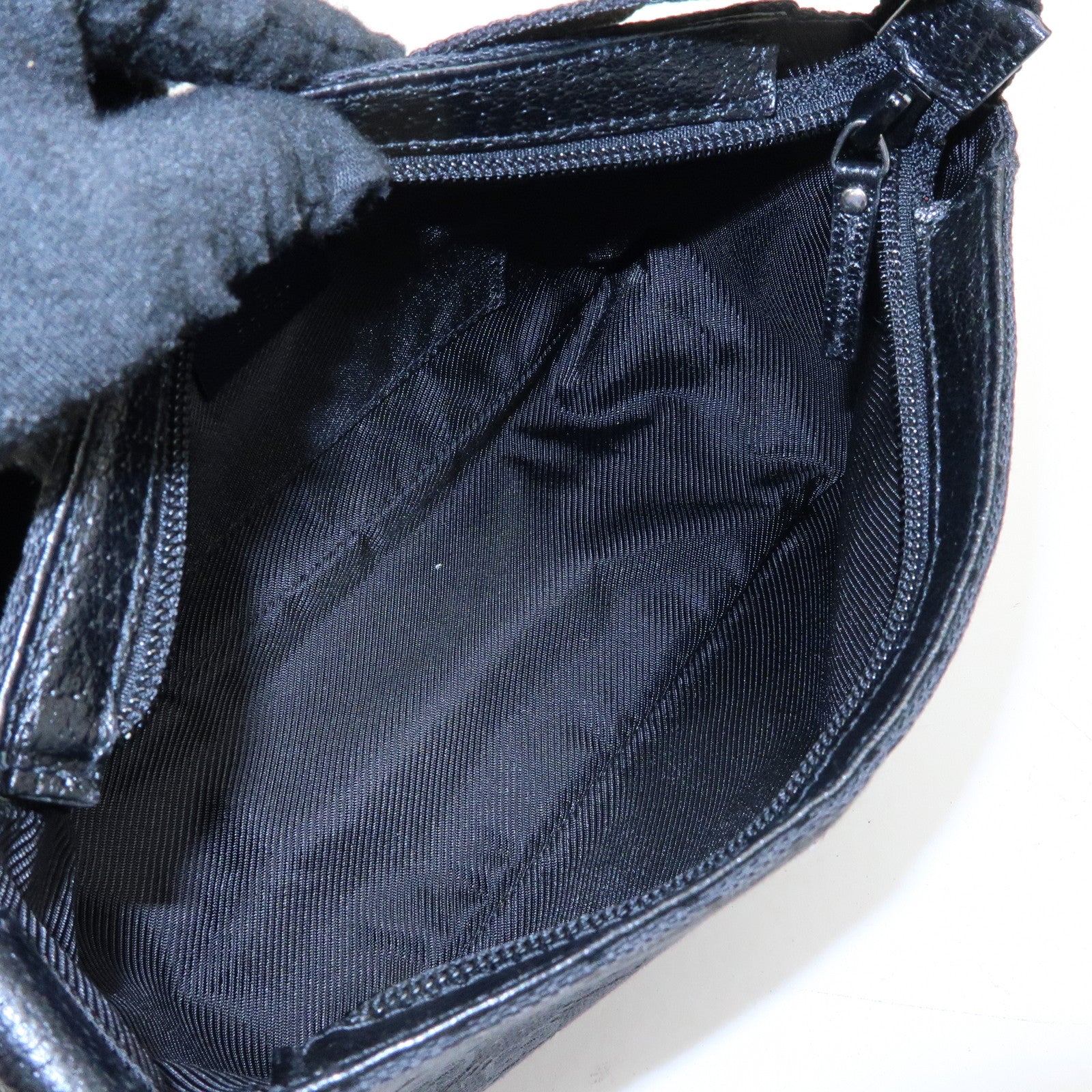 GUCCI Logo GG Canvas Leather Small Hand Bag Pouch Black 106644