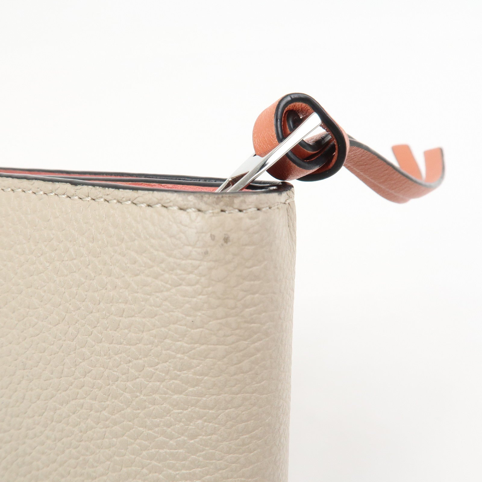LOEWE Anagram Soft Grain Calf Compact Wallet Light Oats Honey