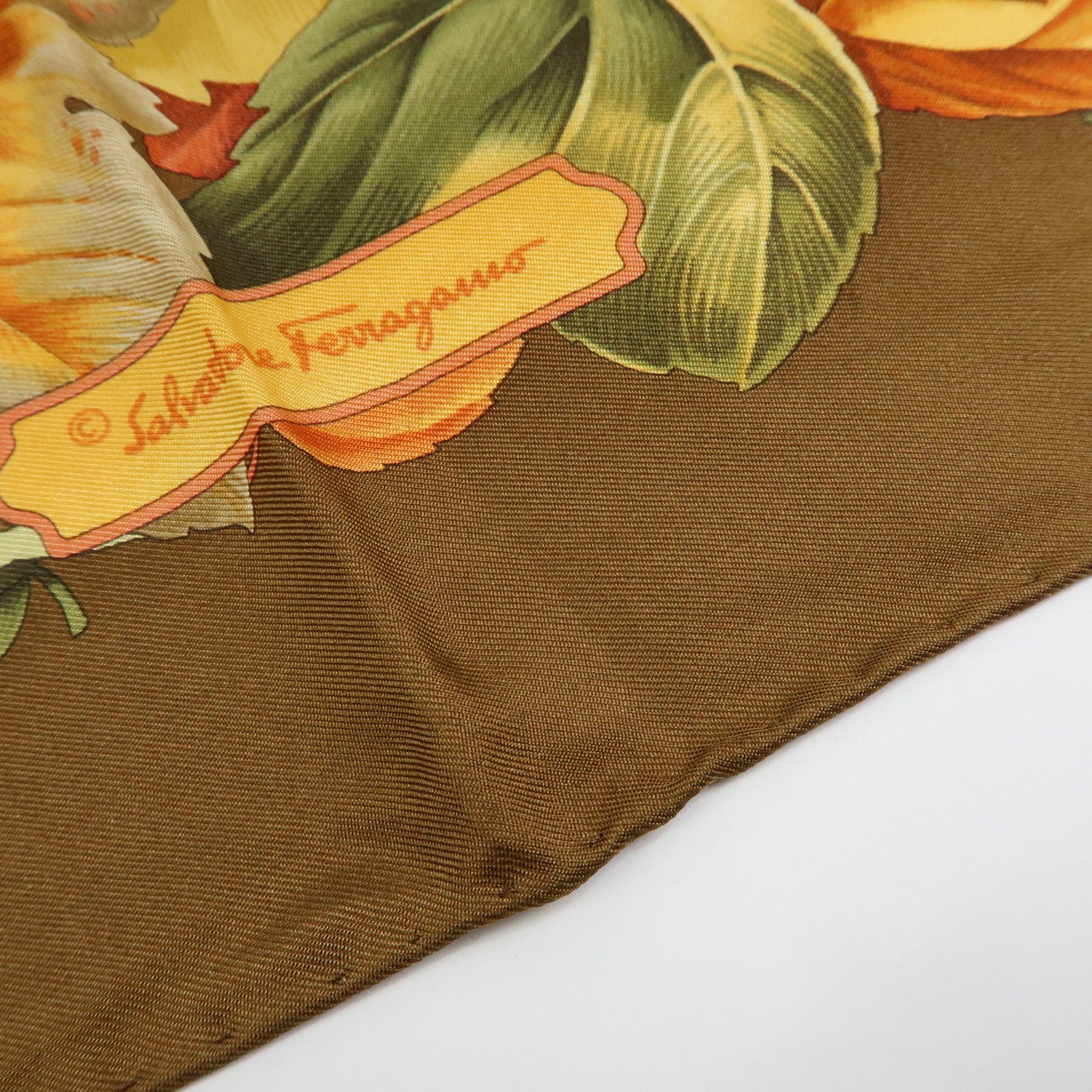 Ferragamo Silk 100% Scarf Autumn Bird And Leaf 85x85 Brown Orange