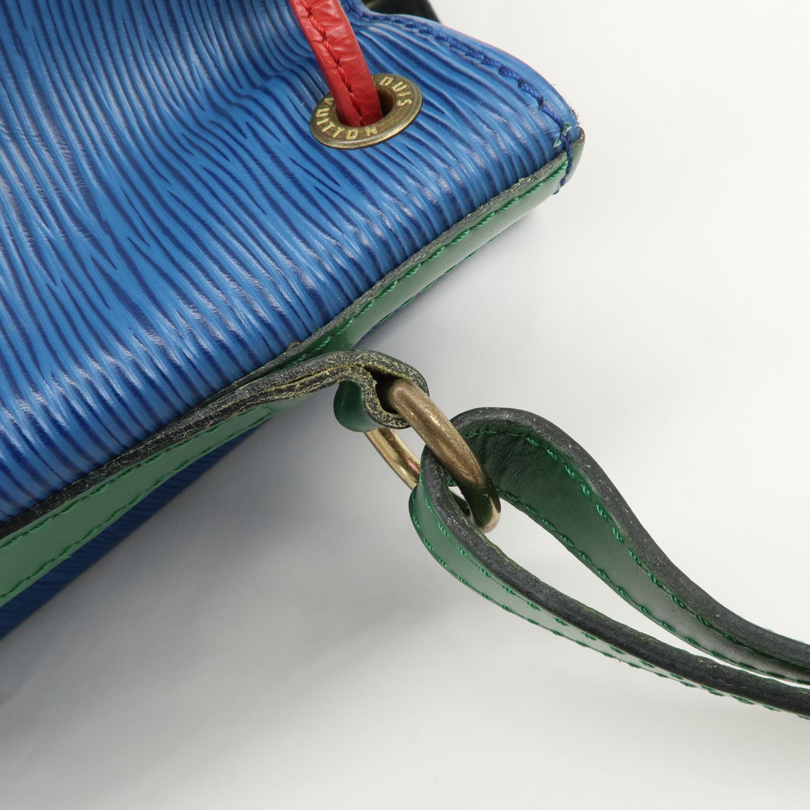 Louis Vuitton Epi Noe Tricolor Shoulder Bag Blue Green Red M44082