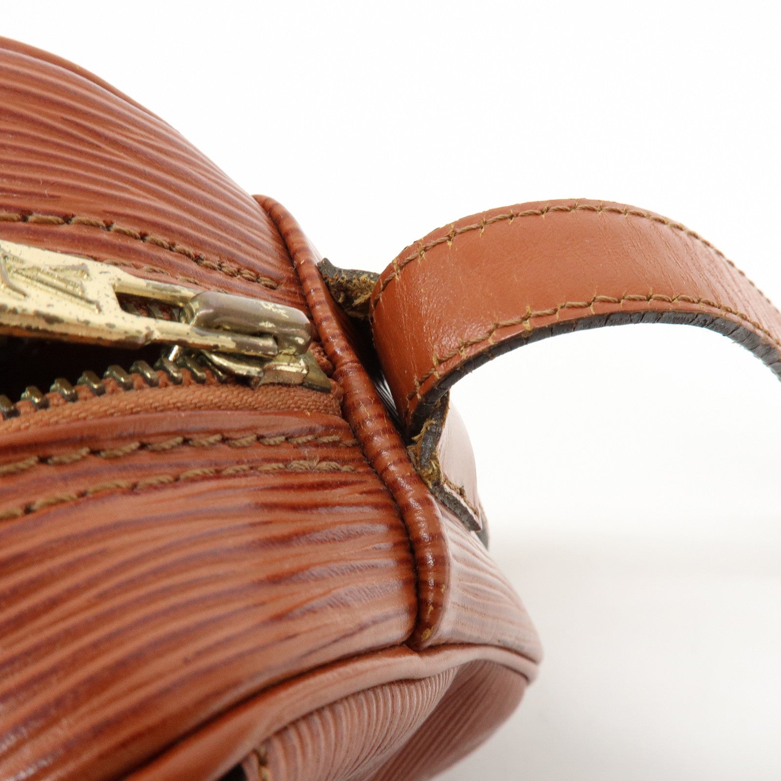 Louis Vuitton Epi Jeune Fille Shoulder Bag Kenya Brown M52153