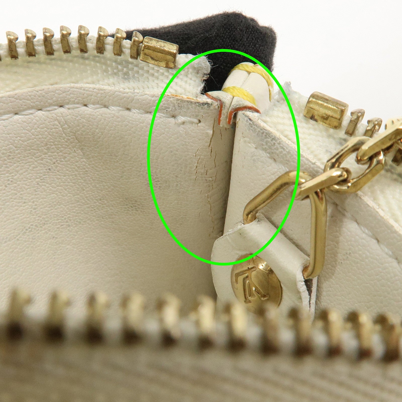 Louis Vuitton Suhari Pochette Cles Coin Case Key Case M91827