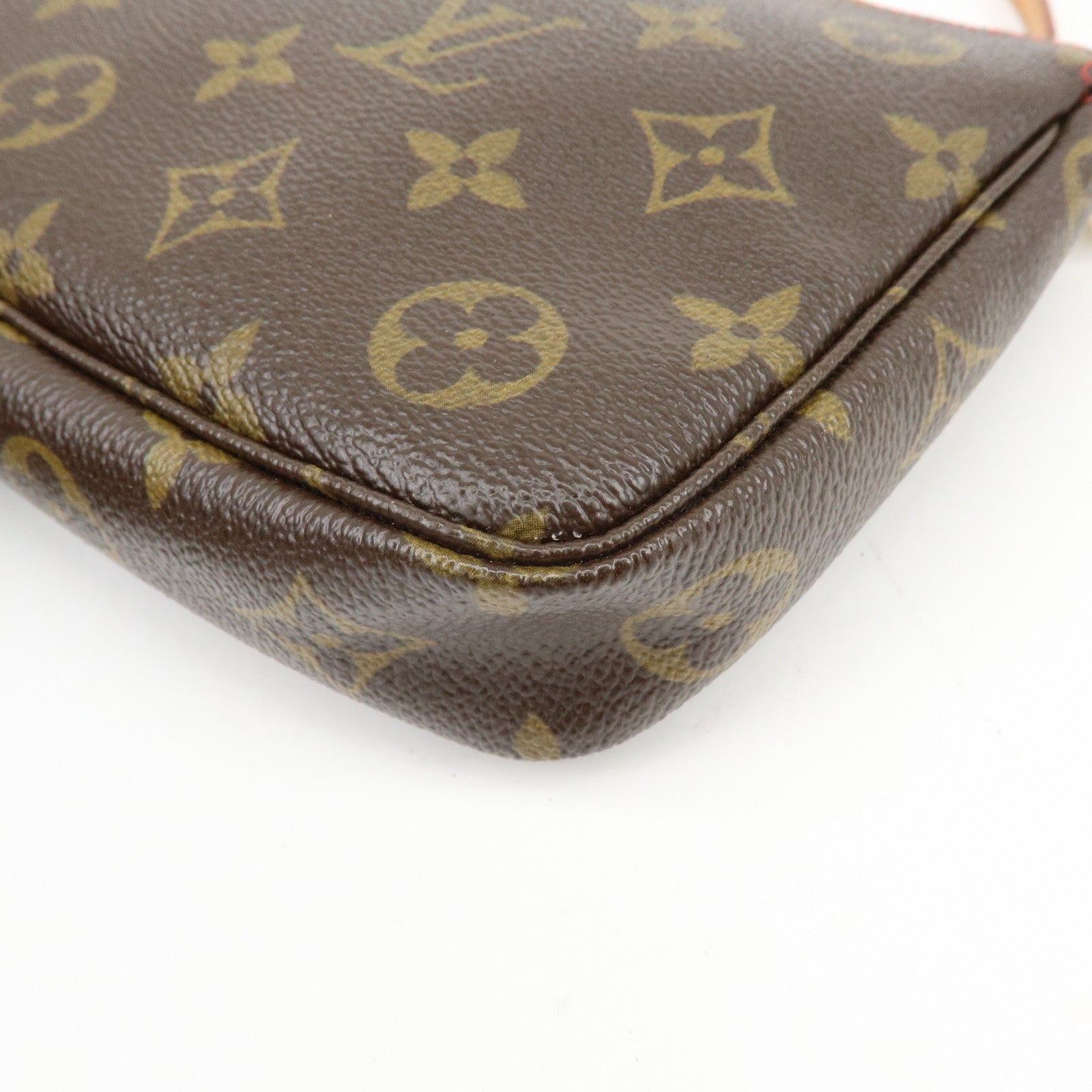 Louis Vuitton Monogram Cherry Pochette Accessoires Pouch M95008
