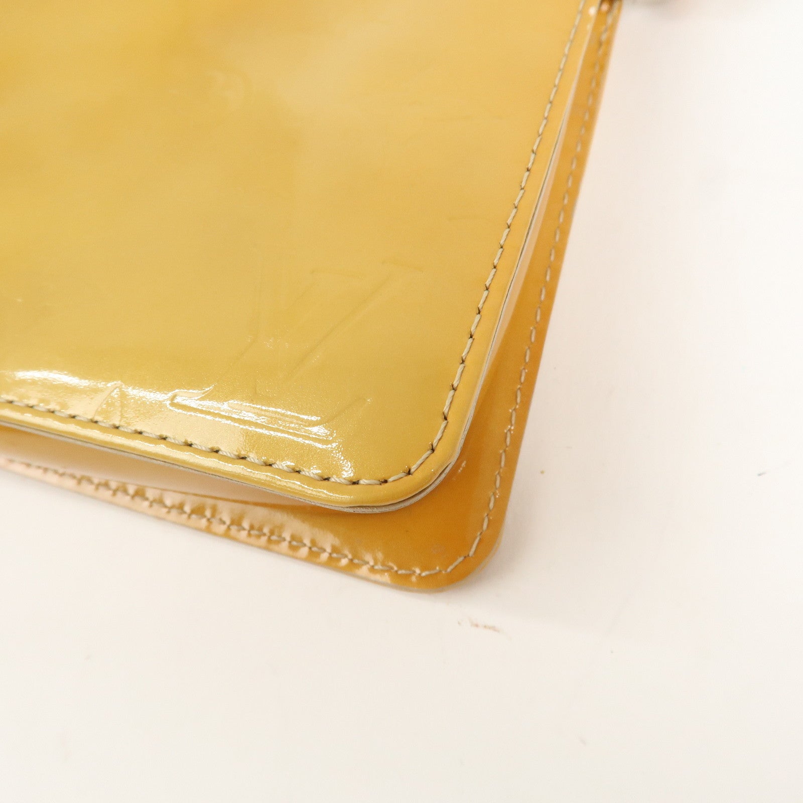 Louis Vuitton Monogram Vernis Lexington Accessoires Pouch M91010