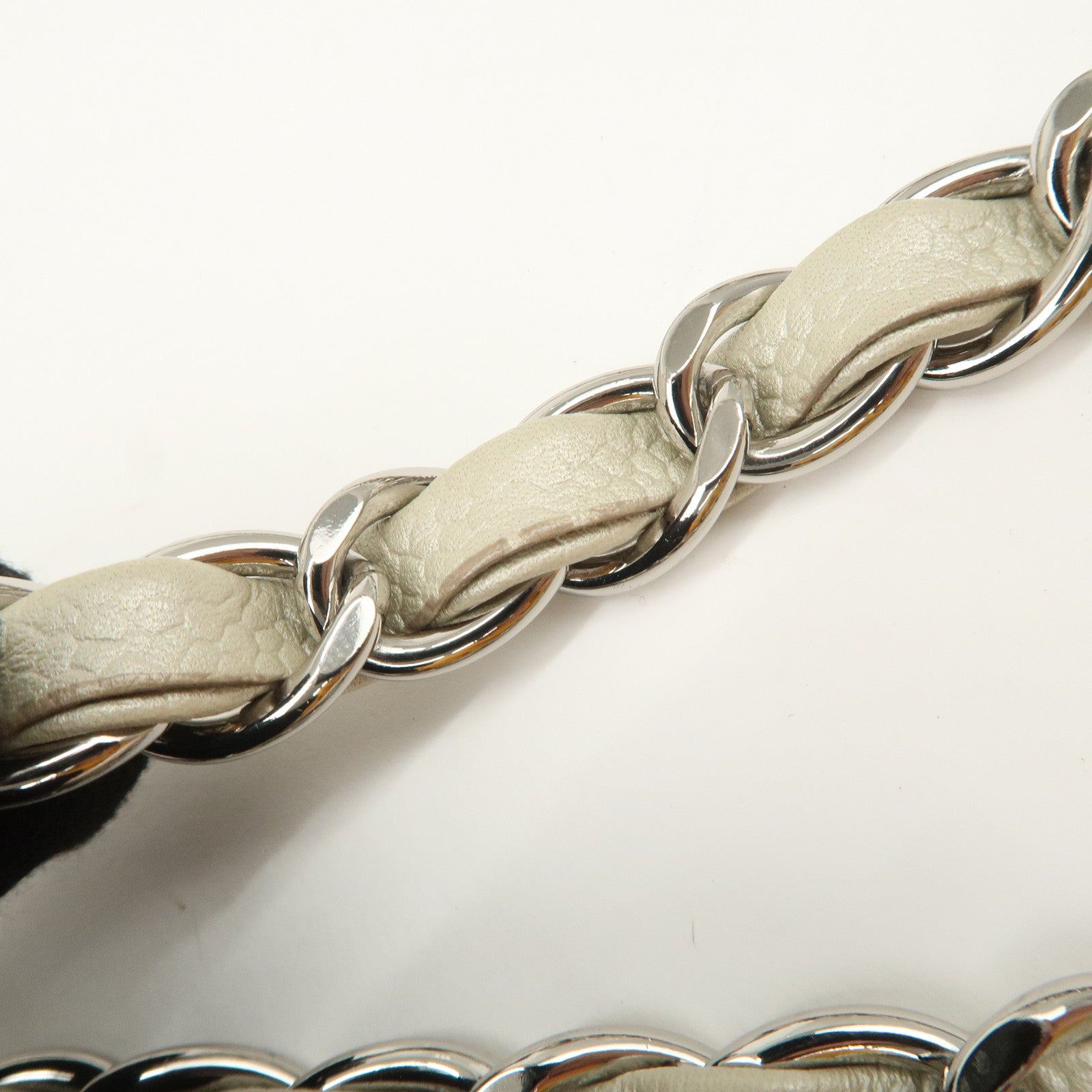 CHANEL Logo Caviarskin Chain Shoulder Bag White Silver HDW