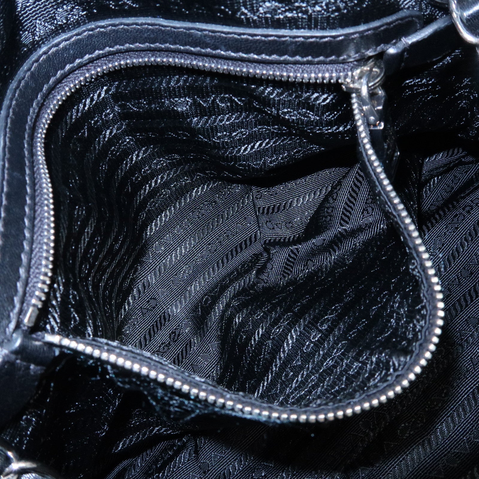 PRADA Logo Nappa Leather Gathered Chain Shoulder Bag Black