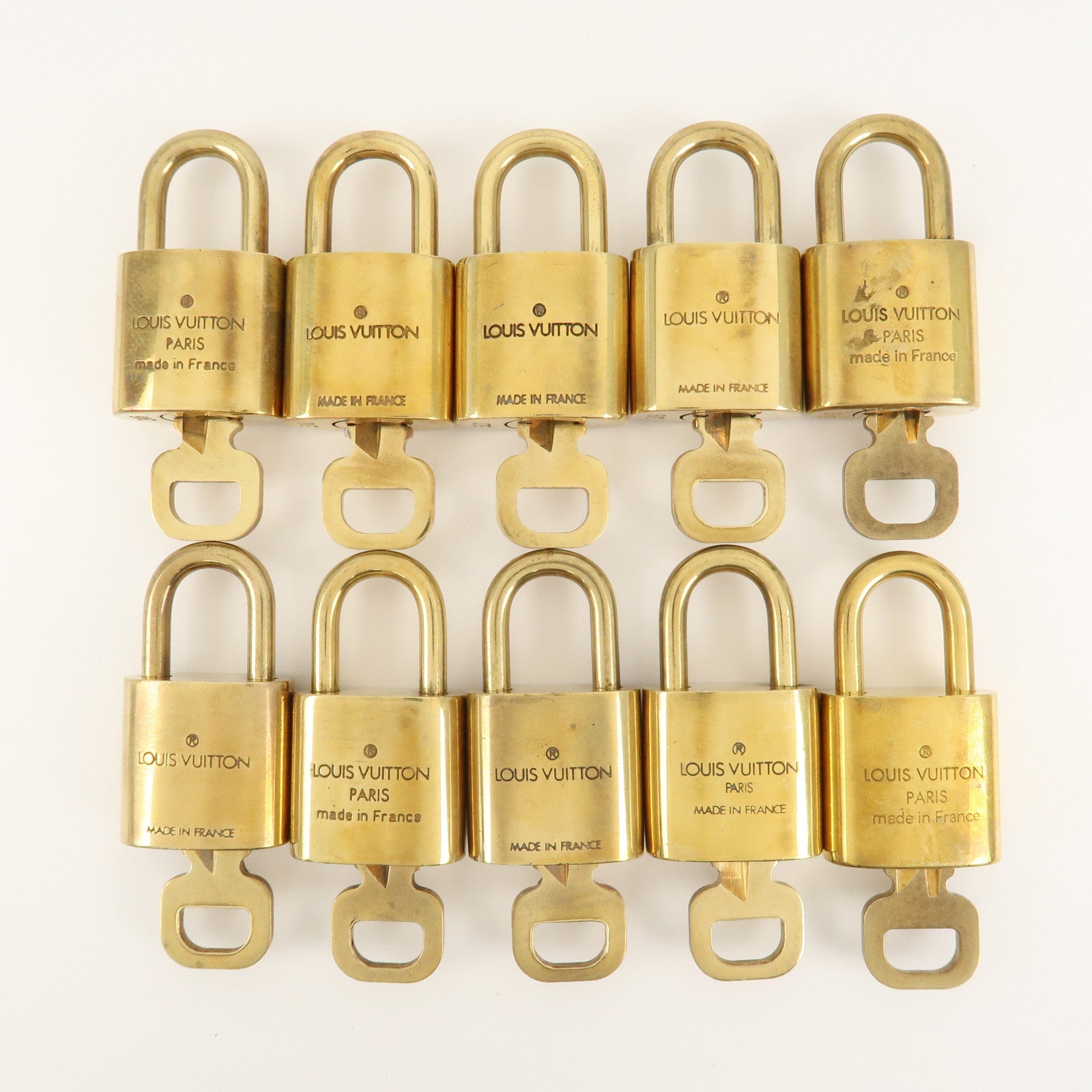 Louis Vuitton Set of 10 Lock & Key Cadena Key Lock Metal Gold Used