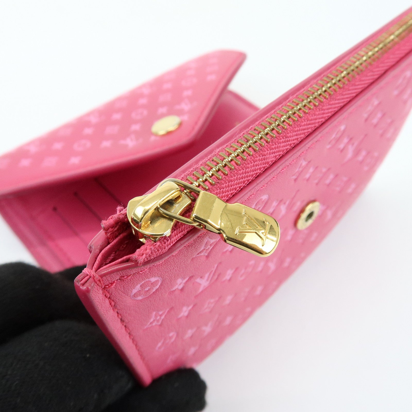 Louis Vuitton Nanogram Portefeuille Victorine Compact Wallet M82234