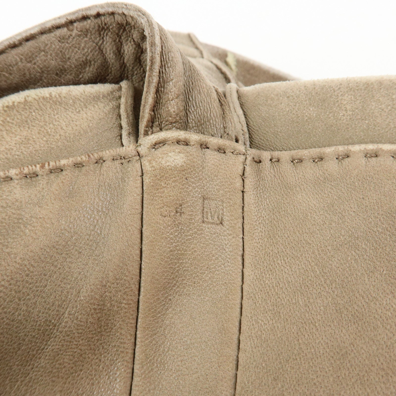 HERMES Leather Clou de Selle Shoulder Bag □M Stamped Beige