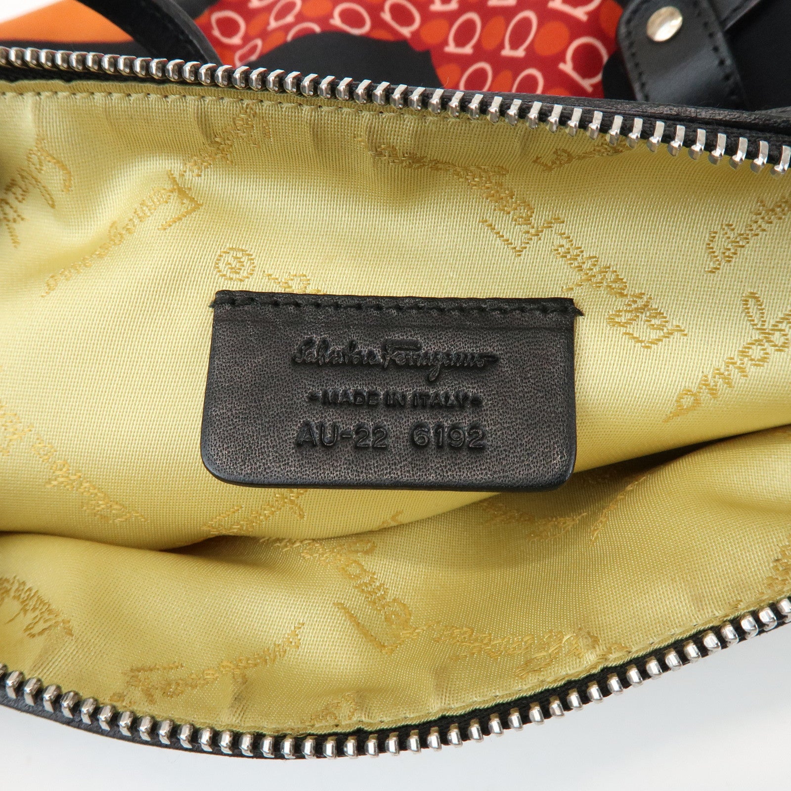 Ferragamo Nylon Leather Shoulder Bag Black Multicolor Animal