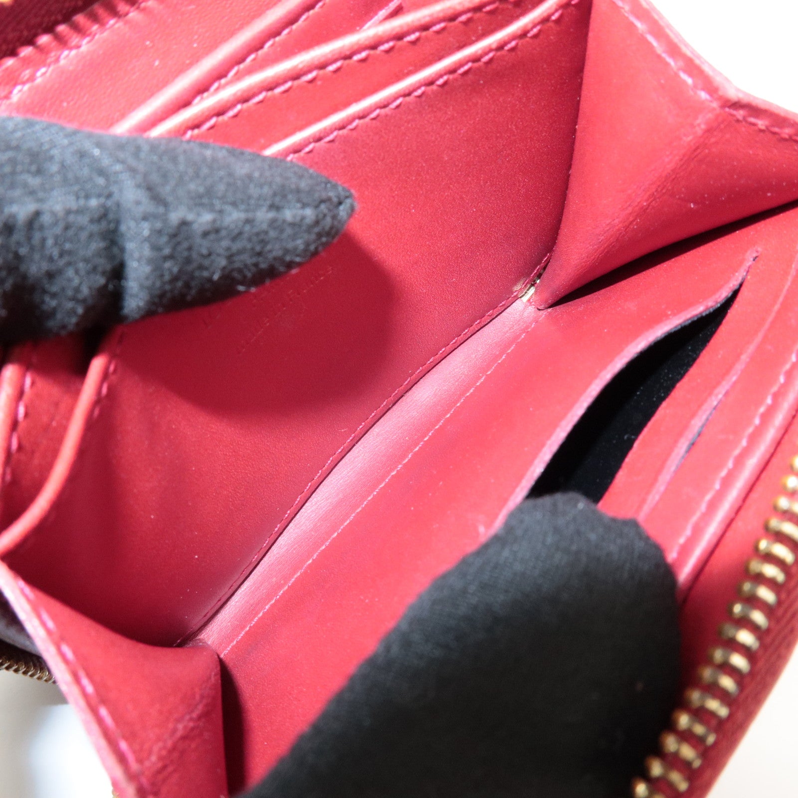 Louis Vuitton Monogram Vernis Zippy Coin Purse Pomme d'Amour M93608 Used