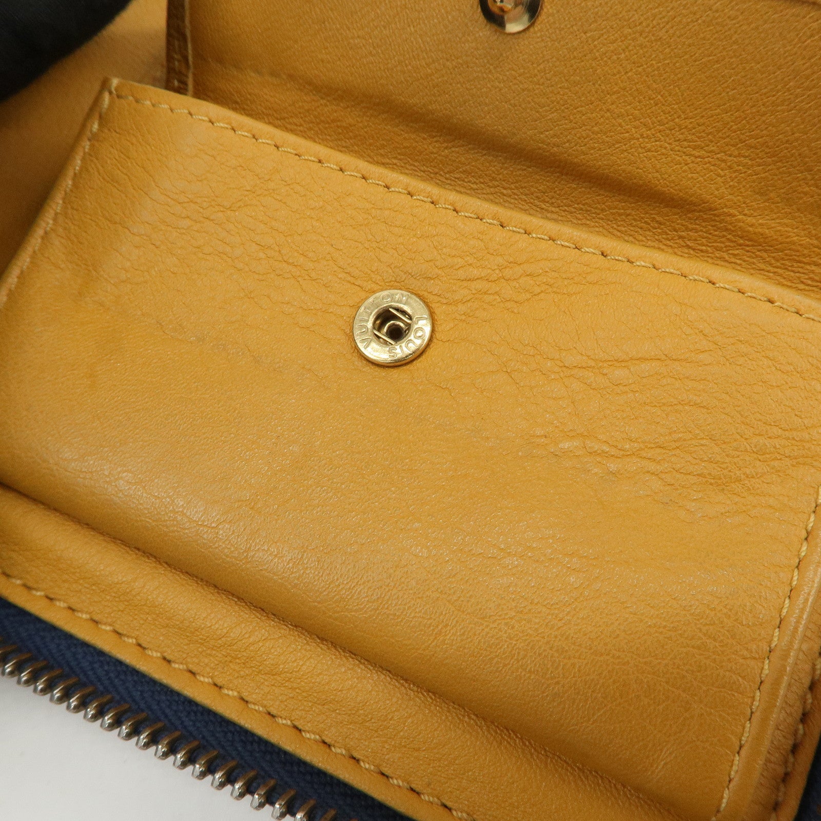 LLouis Vuitton Monogram Denim Mini Zippy Wallet Blue M95342