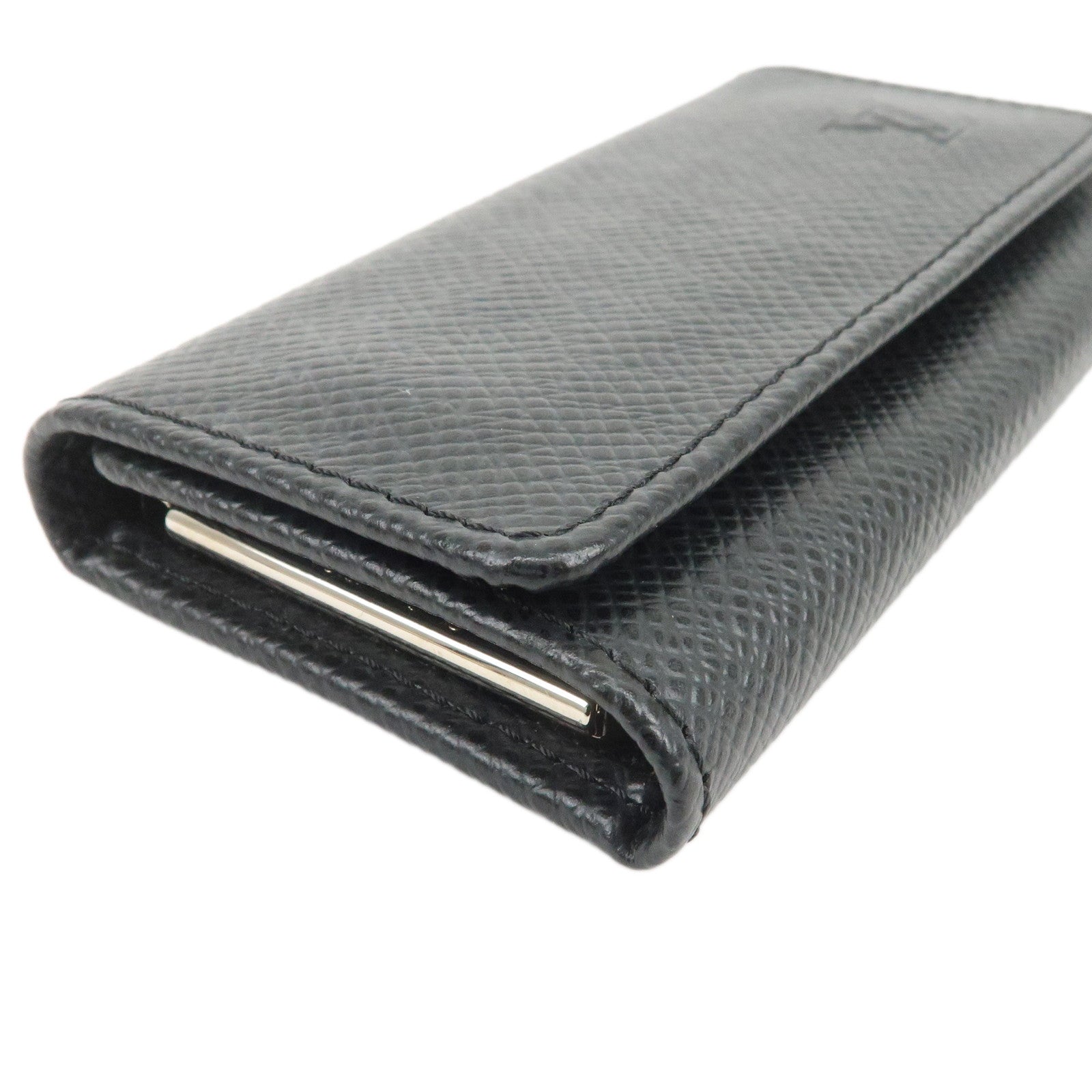 Louis Vuitton Taiga Leather Multicles 4 Key Case Ardoise M30522