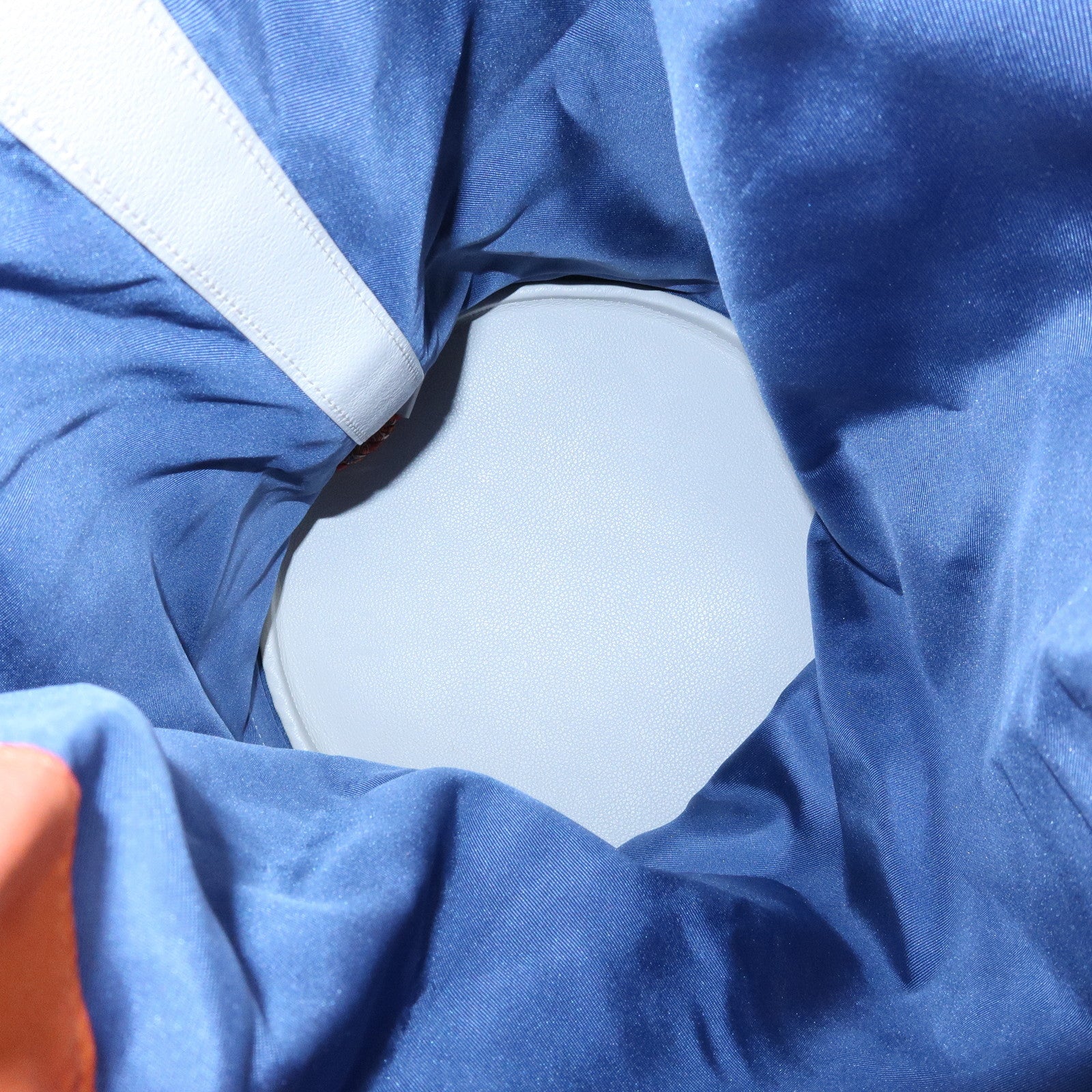 HERMES Silk Taurillon Sac SoieCool22 Shoulder Bag □O Stamped Orange