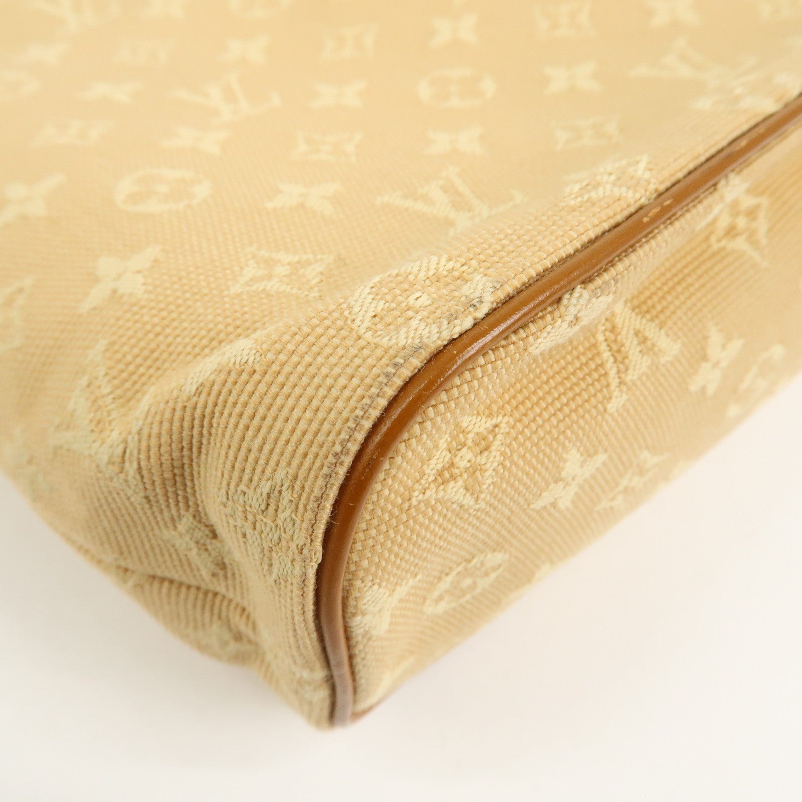 Louis Vuitton Monogram Mini Lucille PM Hand Bag Beige M92684