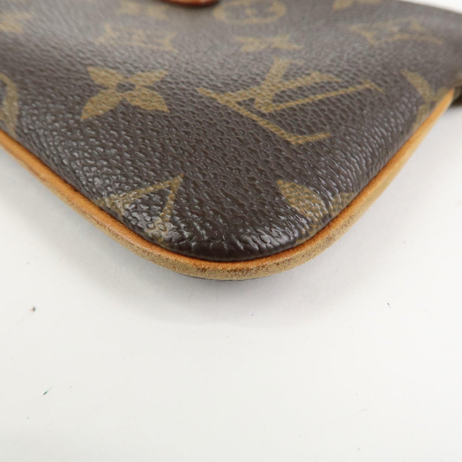 Louis Vuitton Monogram Pochette Milla MM Chain Hand Bag M60094