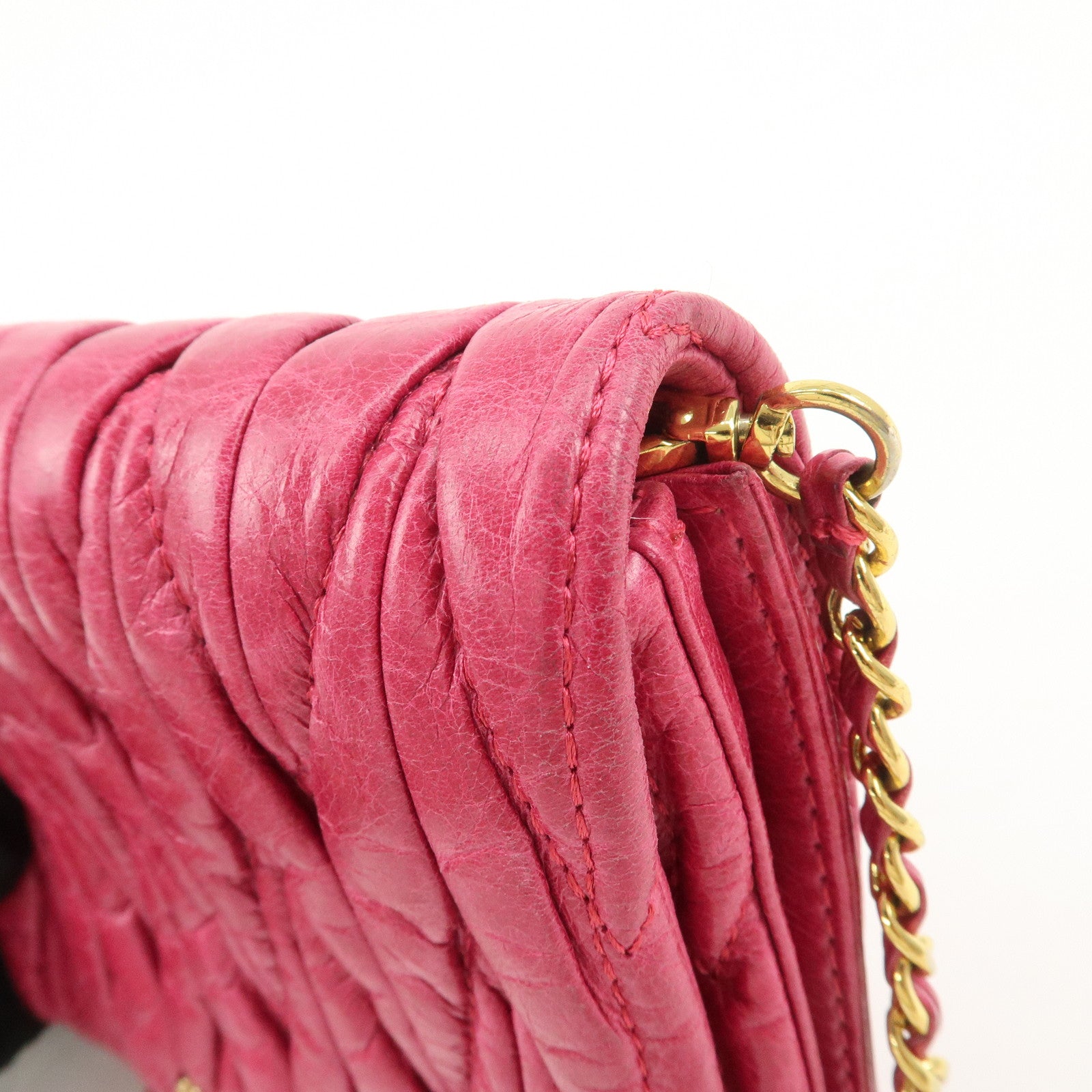 MIU MIU Matelasse Leather Chain Shoulder Bag Crossbody Bag Pink Used