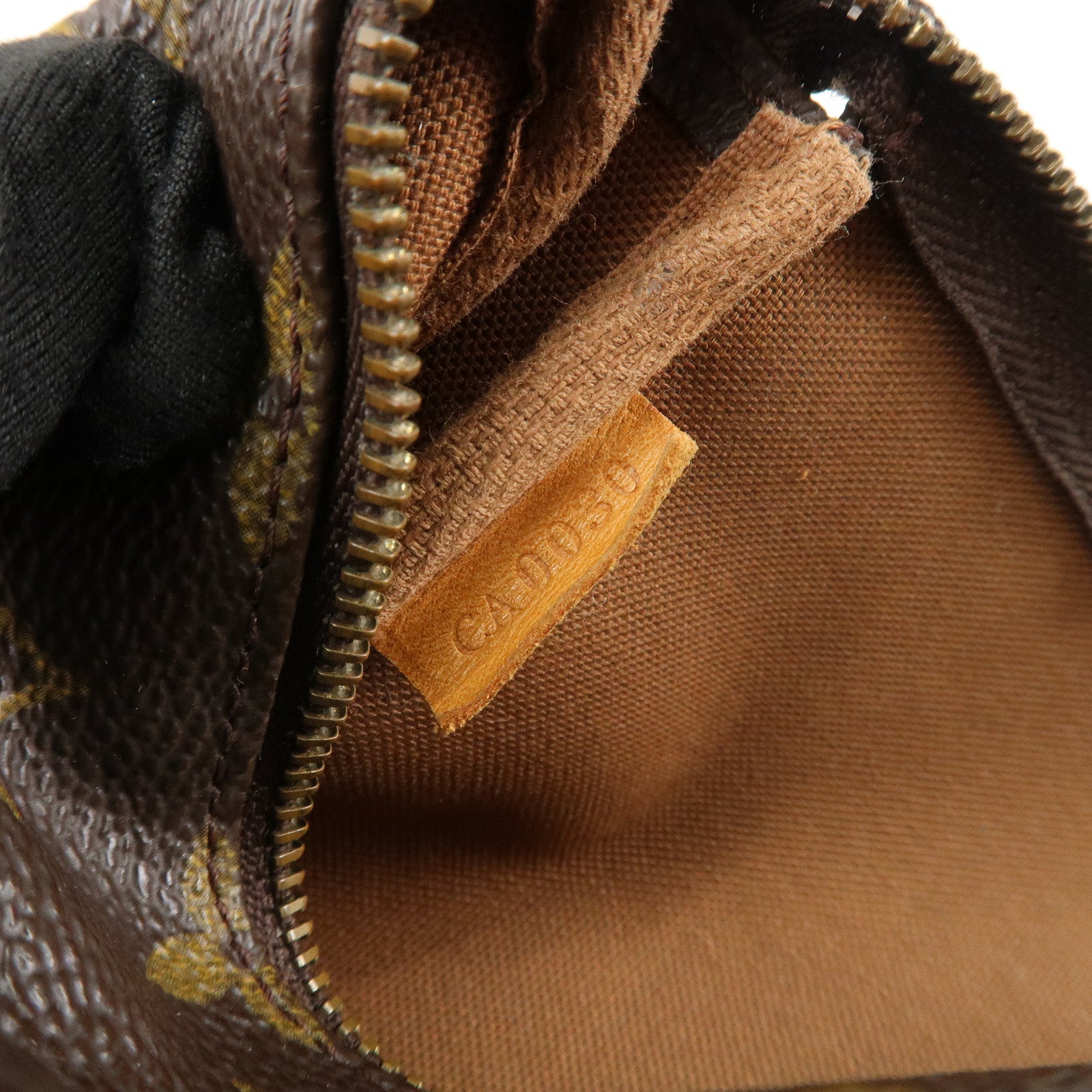 Louis Vuitton Monogram Pochette Accessoires Hand Bag Brown M51980 Used