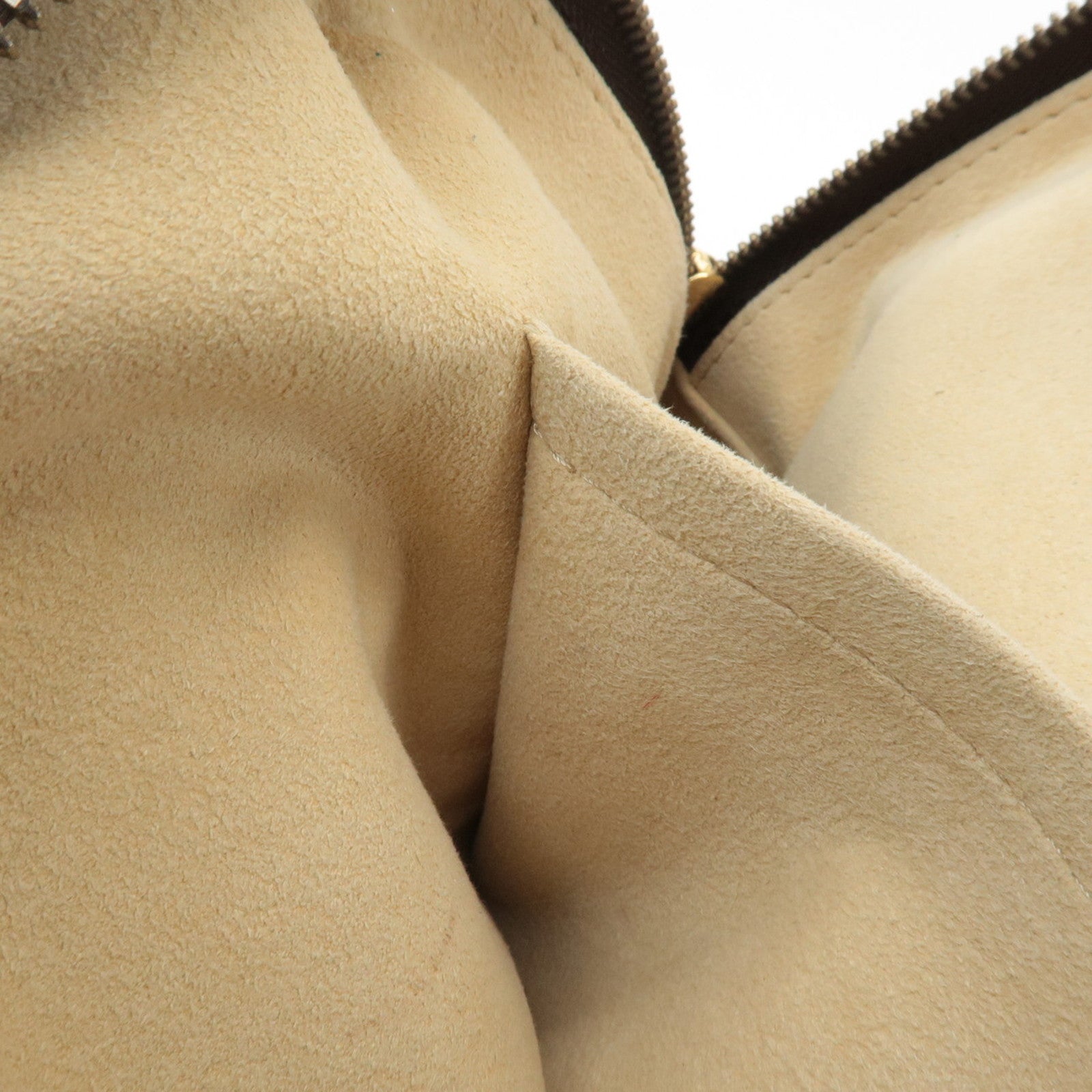 Louis Vuitton Monogram Manhattan PM Hand Bag Brown M40026