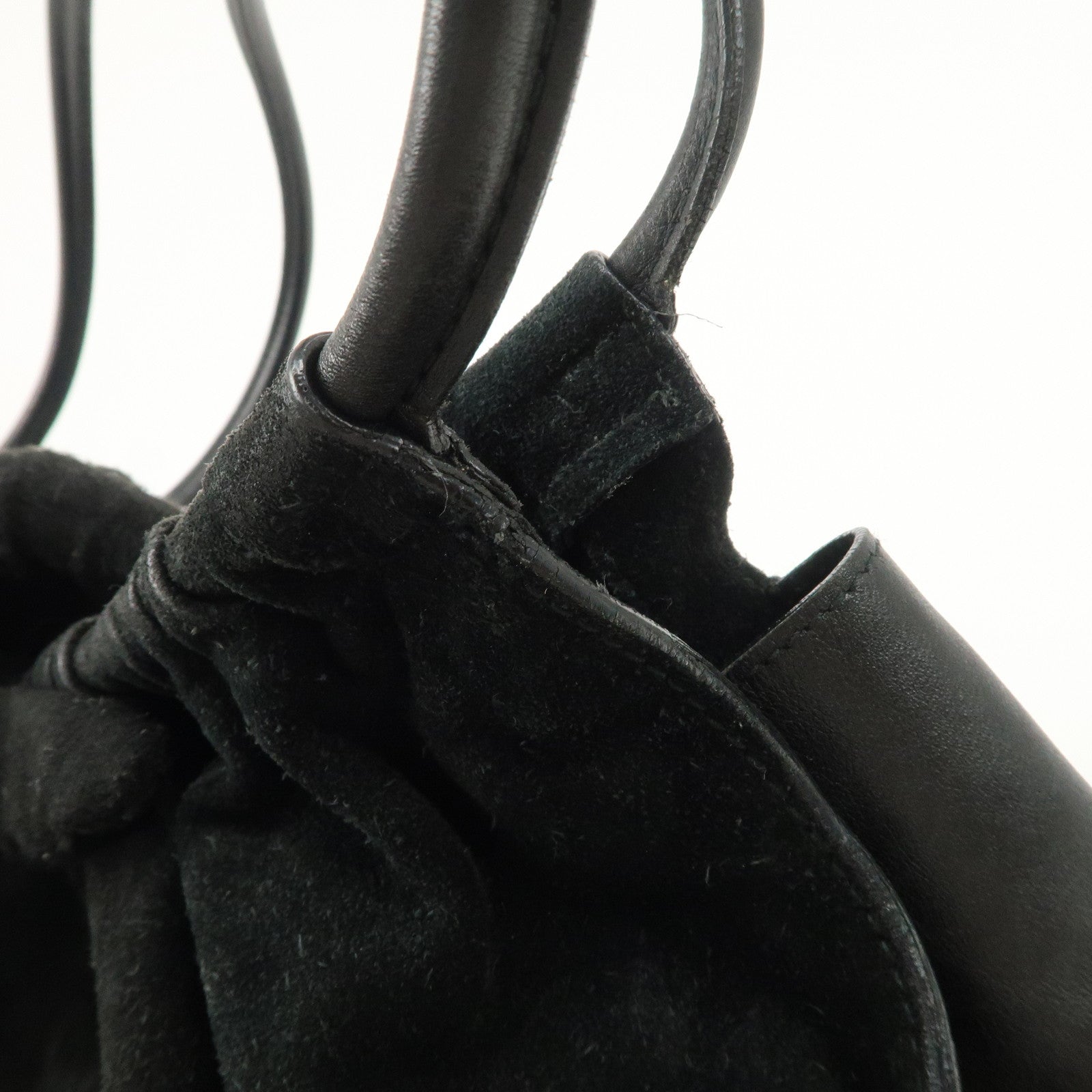 GUCCI Suede Leather Shoulder Bag Tote Bag Black 001.4332 Used