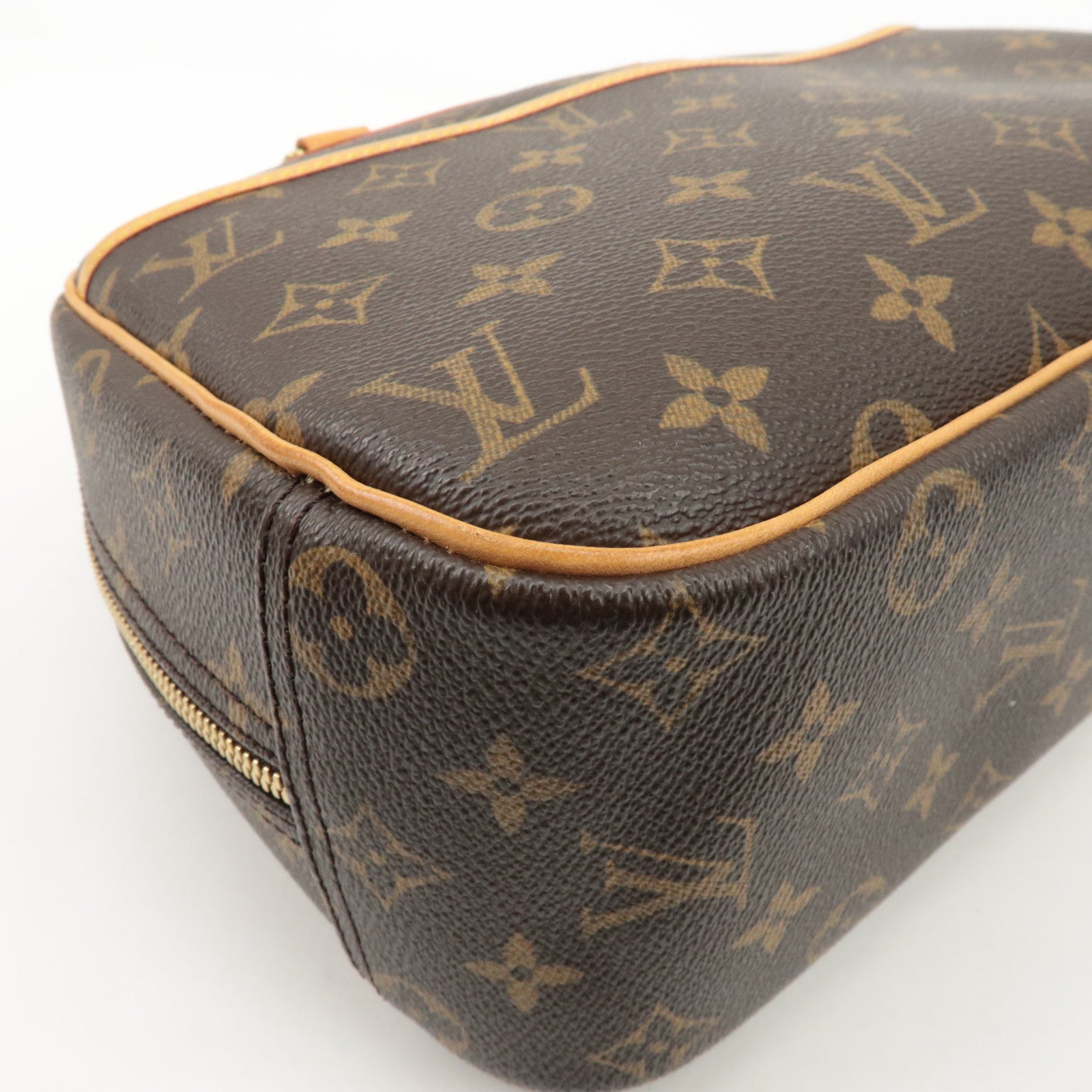 Louis Vuitton Monogram Trueville Hand Bag Brown M42228 Used