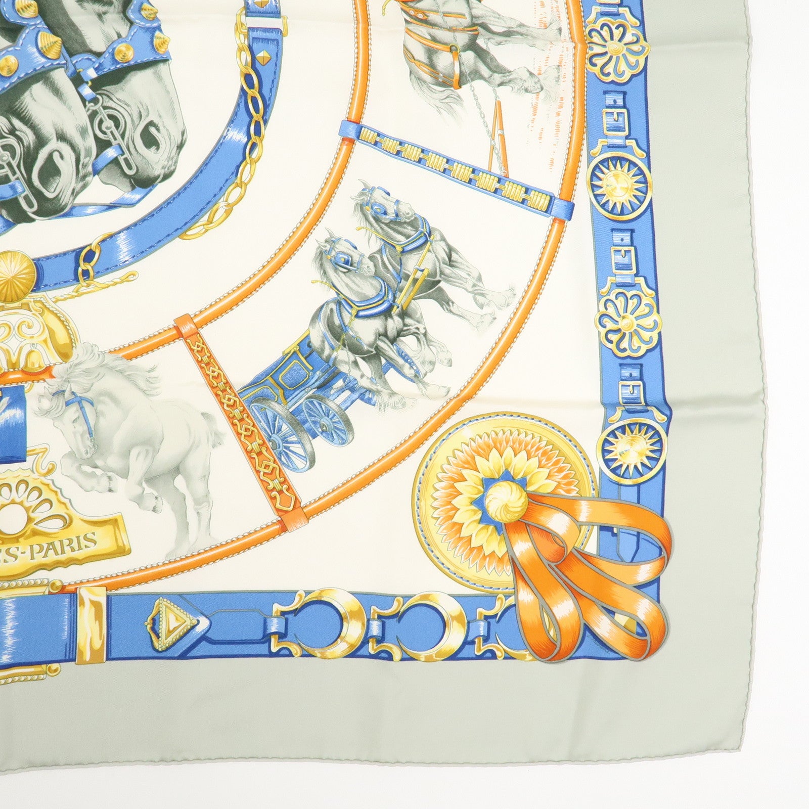 HERMES Carre 90 Silk 100% Scarf CHEVAUX DE TRAIT Ivory Multicolor