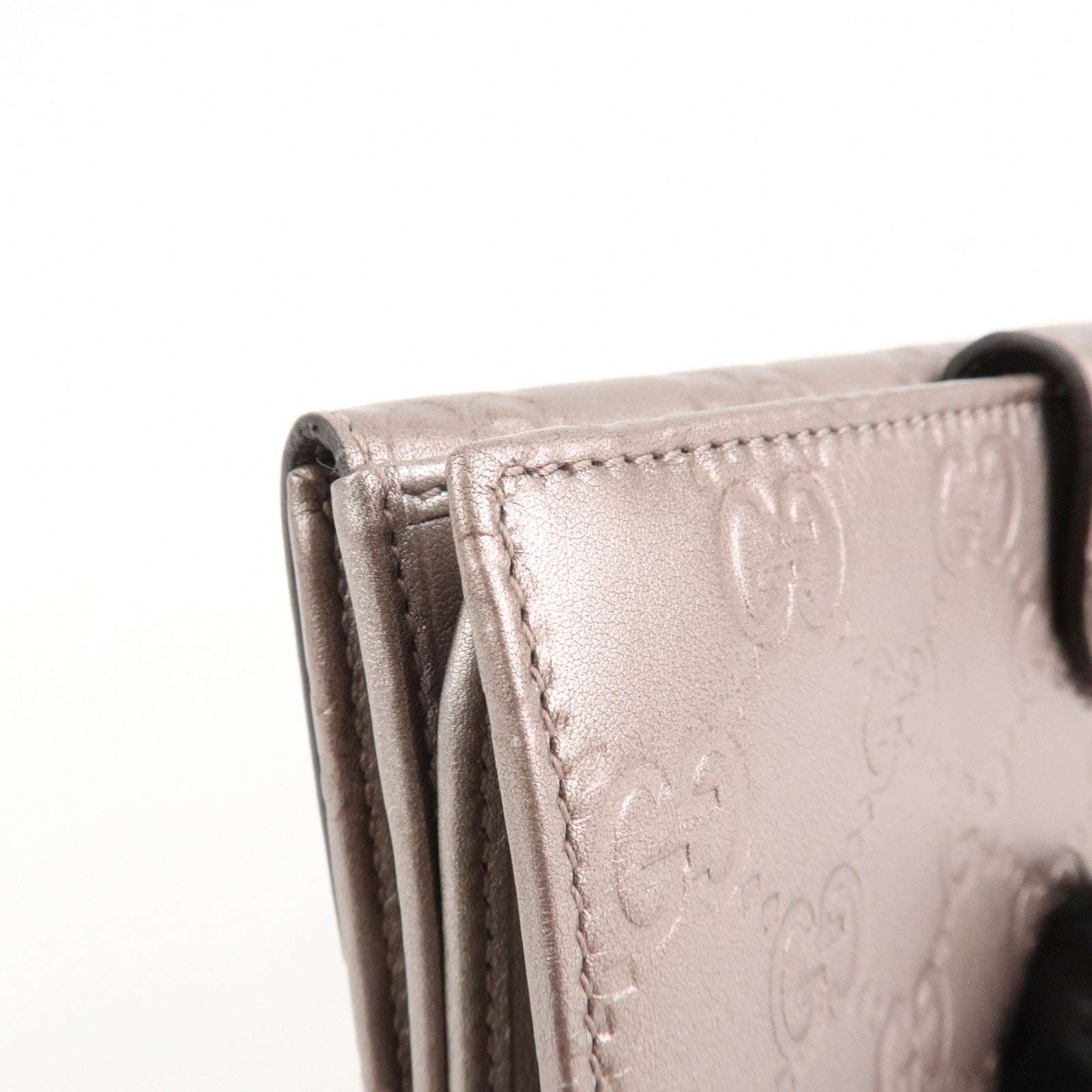 GUCCI Guccissima Leather Heart W Hook Bi-fold Wallet Pink 203550 Used