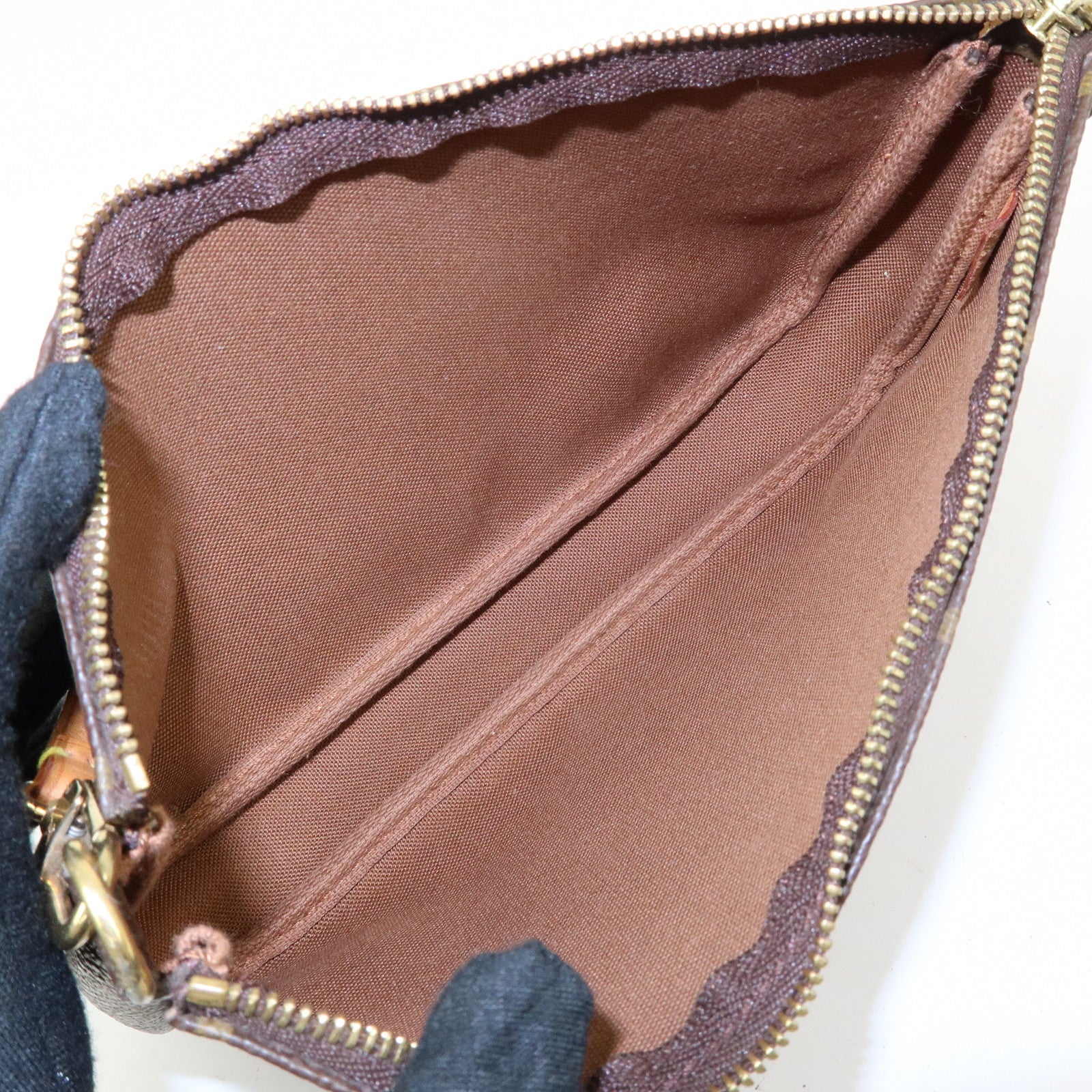 Louis Vuitton Monogram Pochette Accessoires Pouch Hand Bag M51980