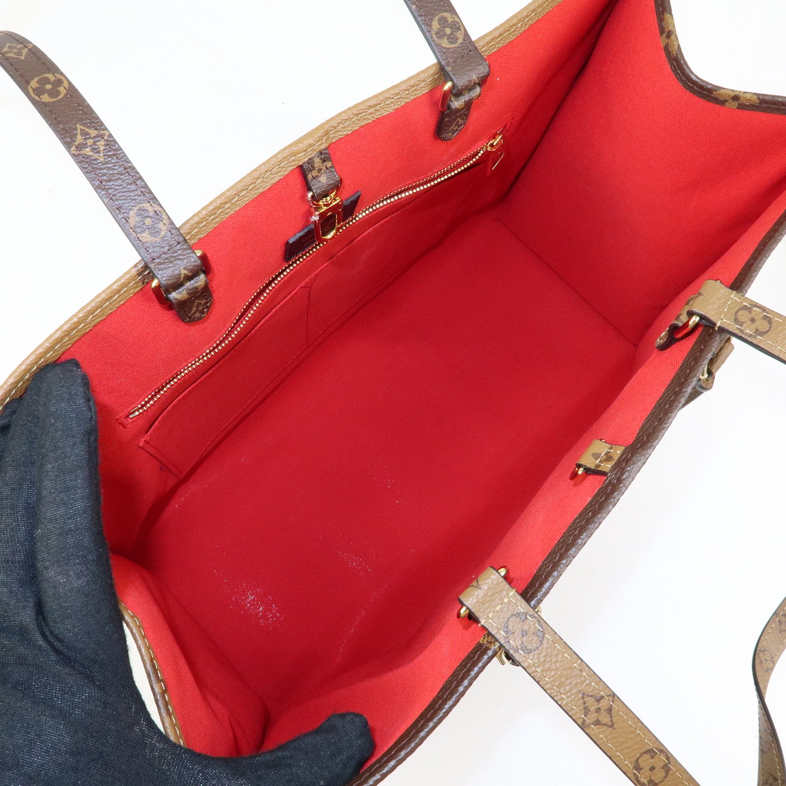 Louis Vuitton Monogram Giant Canvas On The Go MM Hand Bag M44576